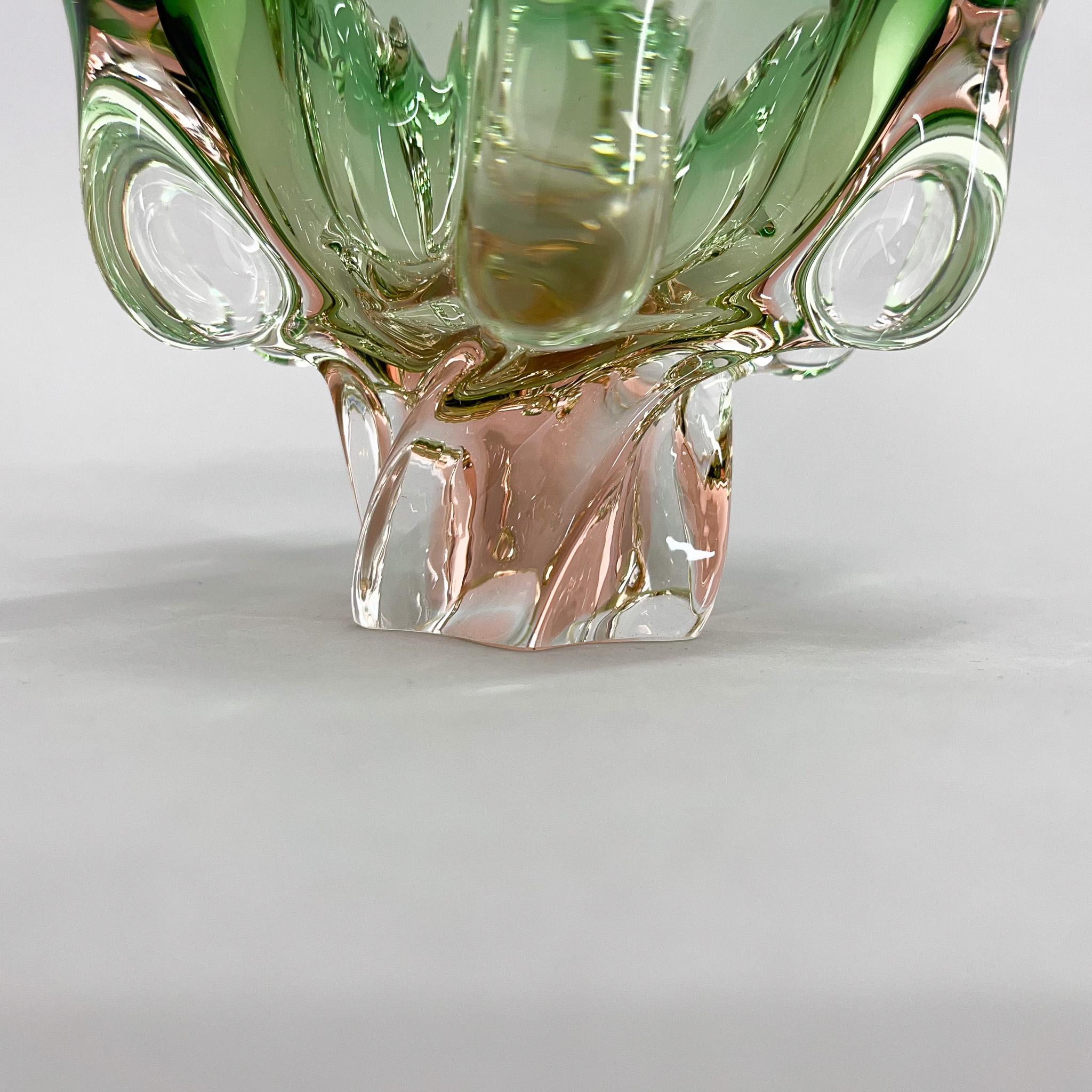 1960s Art Glass Bowl by Josef Hospodka for Chribska Glassworks, Czechoslovakia 2