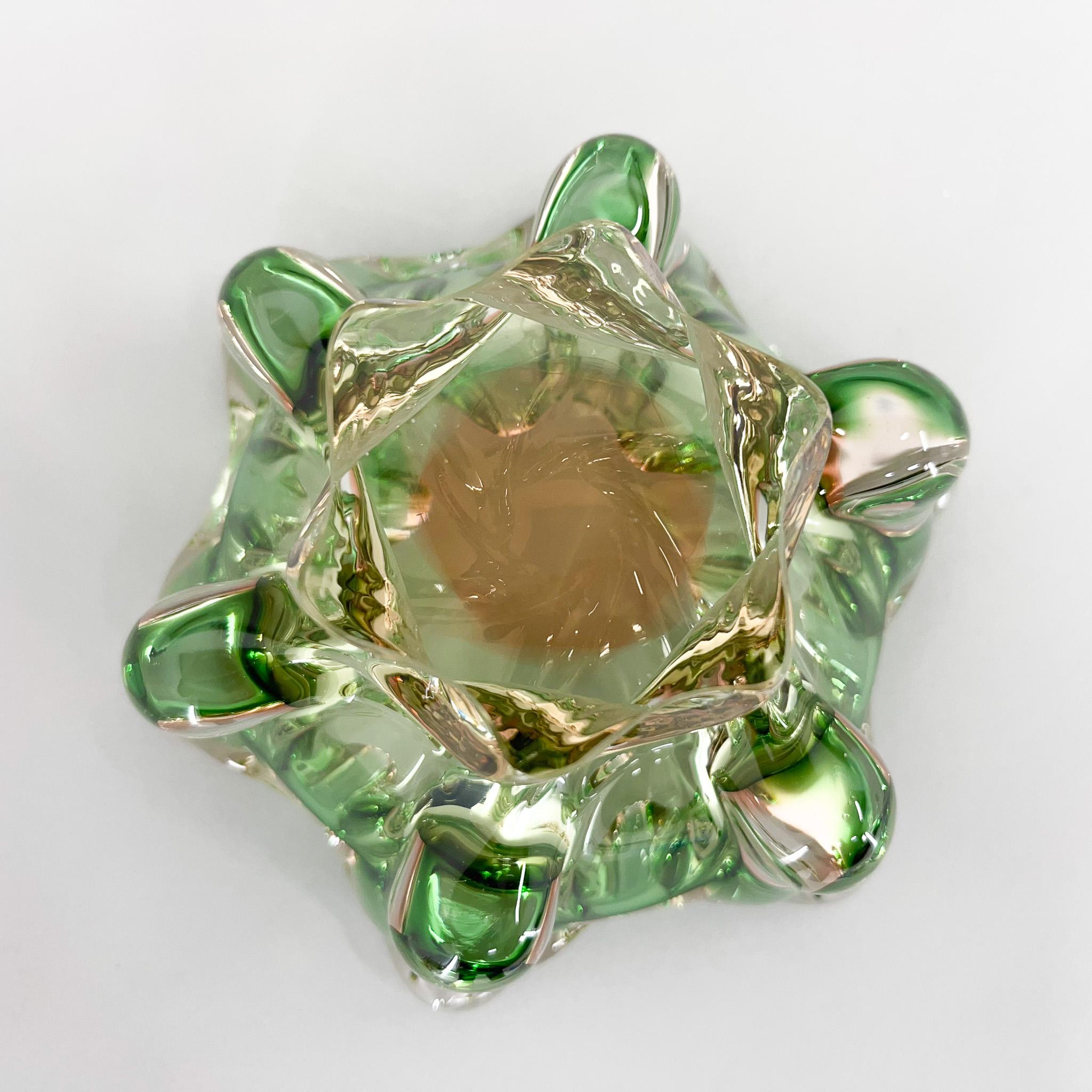 1960s Art Glass Bowl by Josef Hospodka for Chribska Glassworks, Czechoslovakia 3