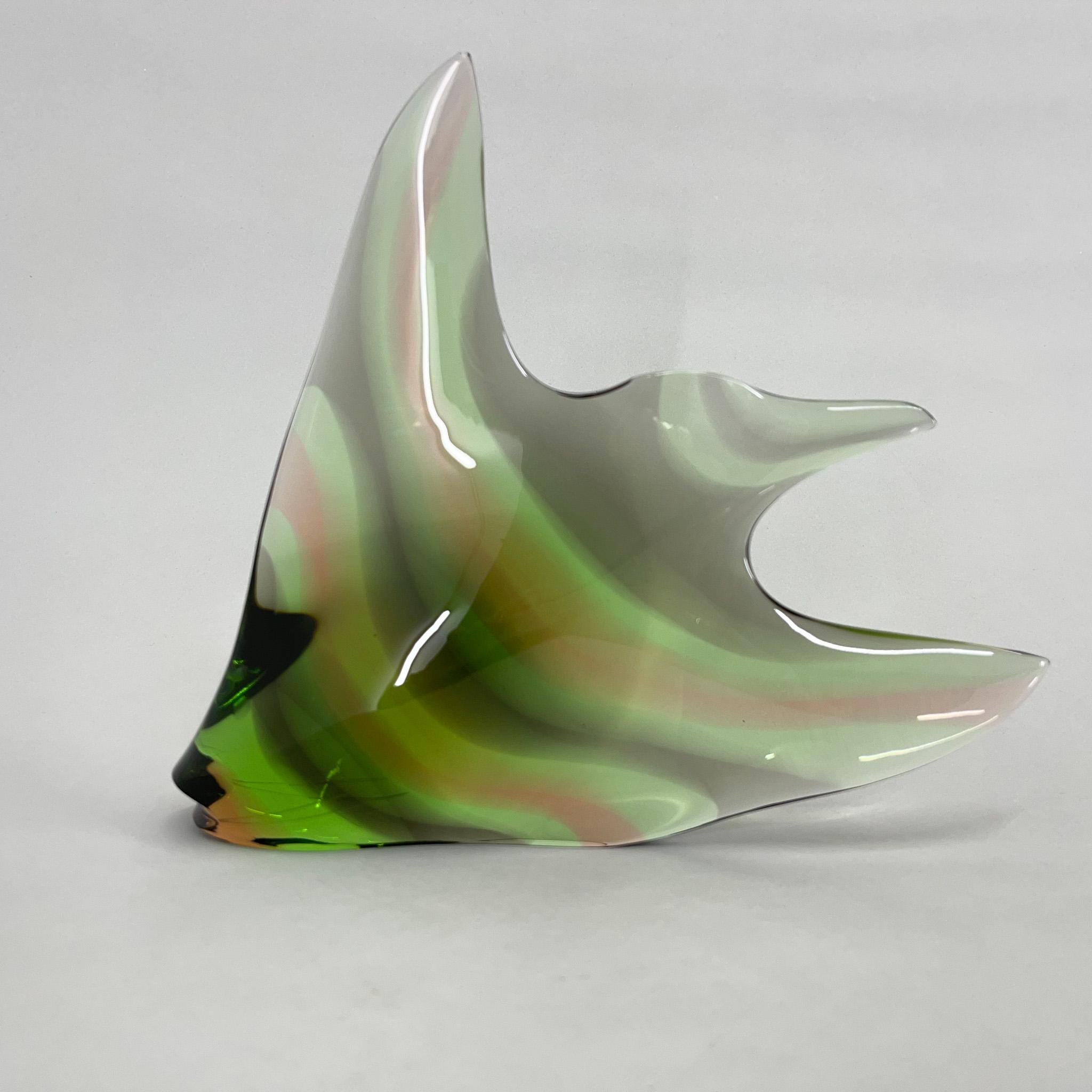 1960's Art Glass Fish Designed by Stanislav Honzík for Nový Bor Glassworks For Sale 5