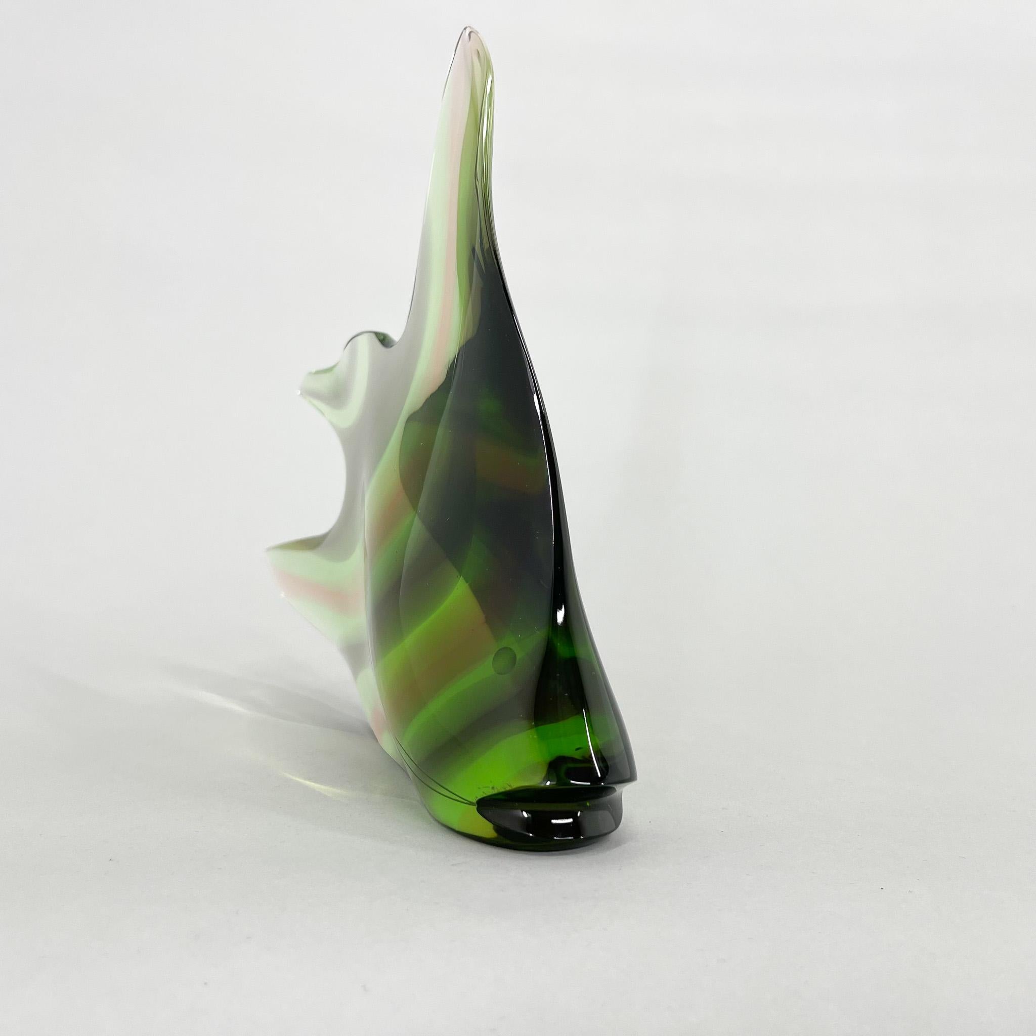 1960's Art Glass Fish Designed by Stanislav Honzík for Nový Bor Glassworks For Sale 7