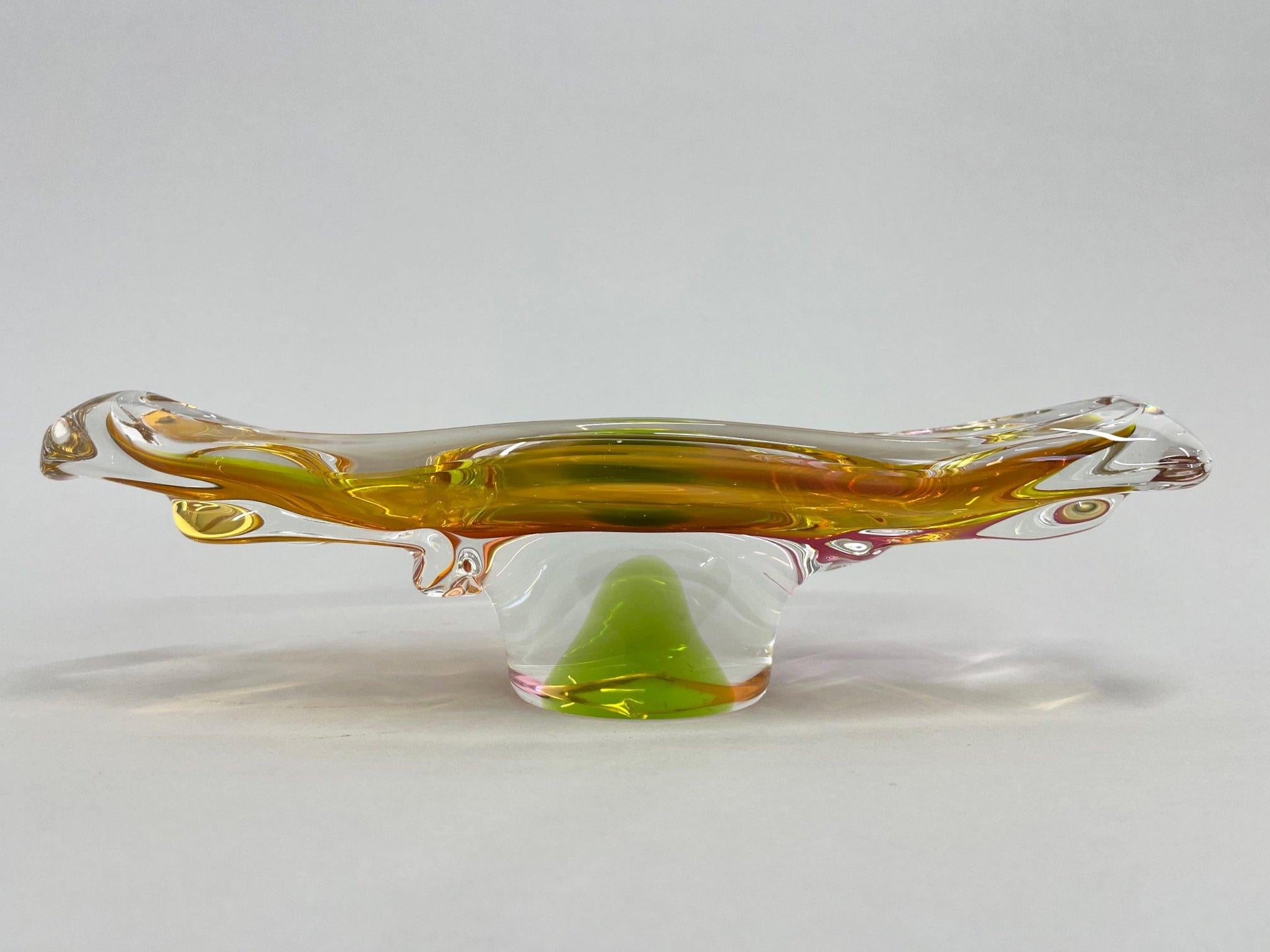 1960's, Art Glass Oblong Bowl by Josef Hospodka, Czechoslovakia For Sale 4
