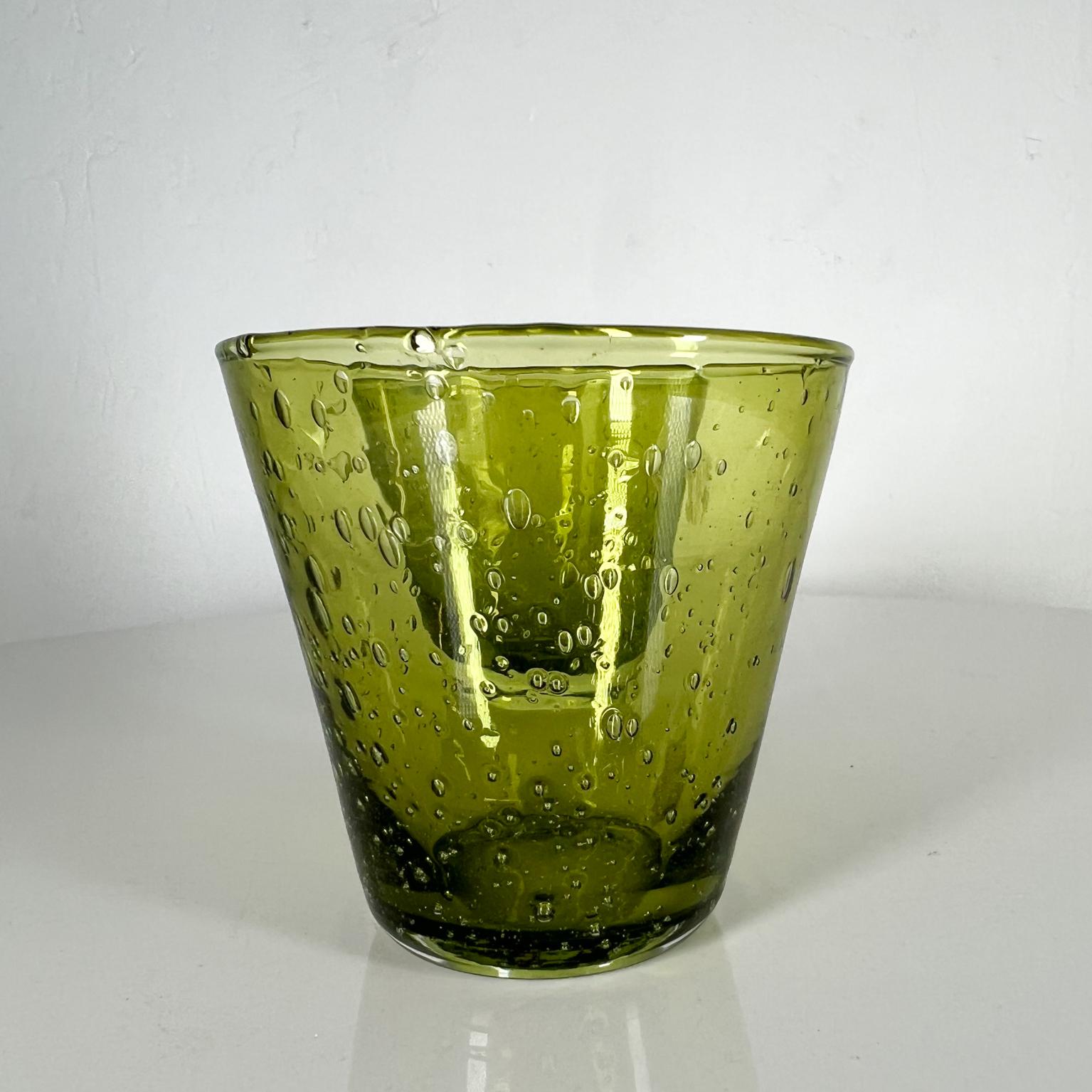 1960s Art Glass Two Green High Ball Glasses Cocktail Drinkware Style Murano For Sale 1