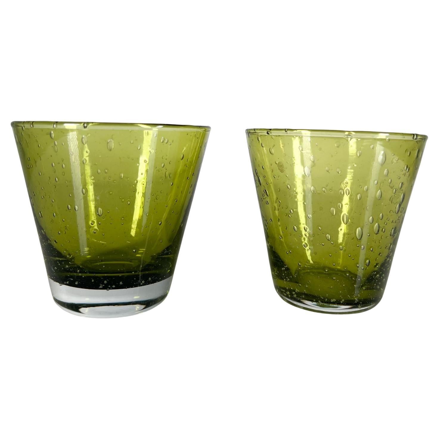 1960s Art Glass two green high ball glasses cocktail drinkware
Measures: 3.13 tall x 3.38 diameter
Preowned original unrestored vintage condition.
See all images provided.
 