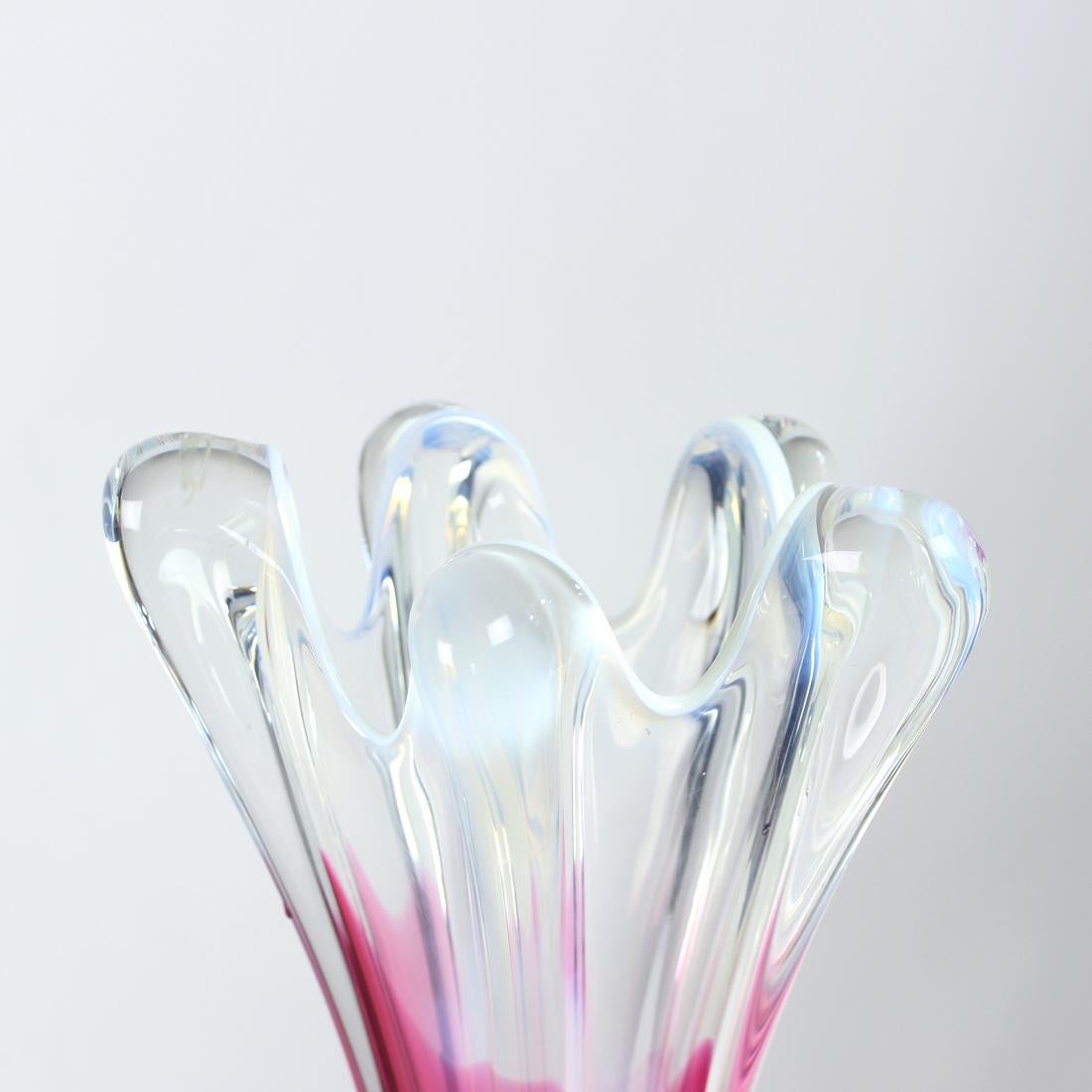 Mid-20th Century 1960s Art Glass Vase By Josef Hospodka, Chribska Glass For Sale