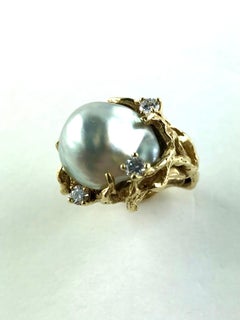 1960s Arthur King South Sea Pearl, Diamond and Gold Cocktail Ring
