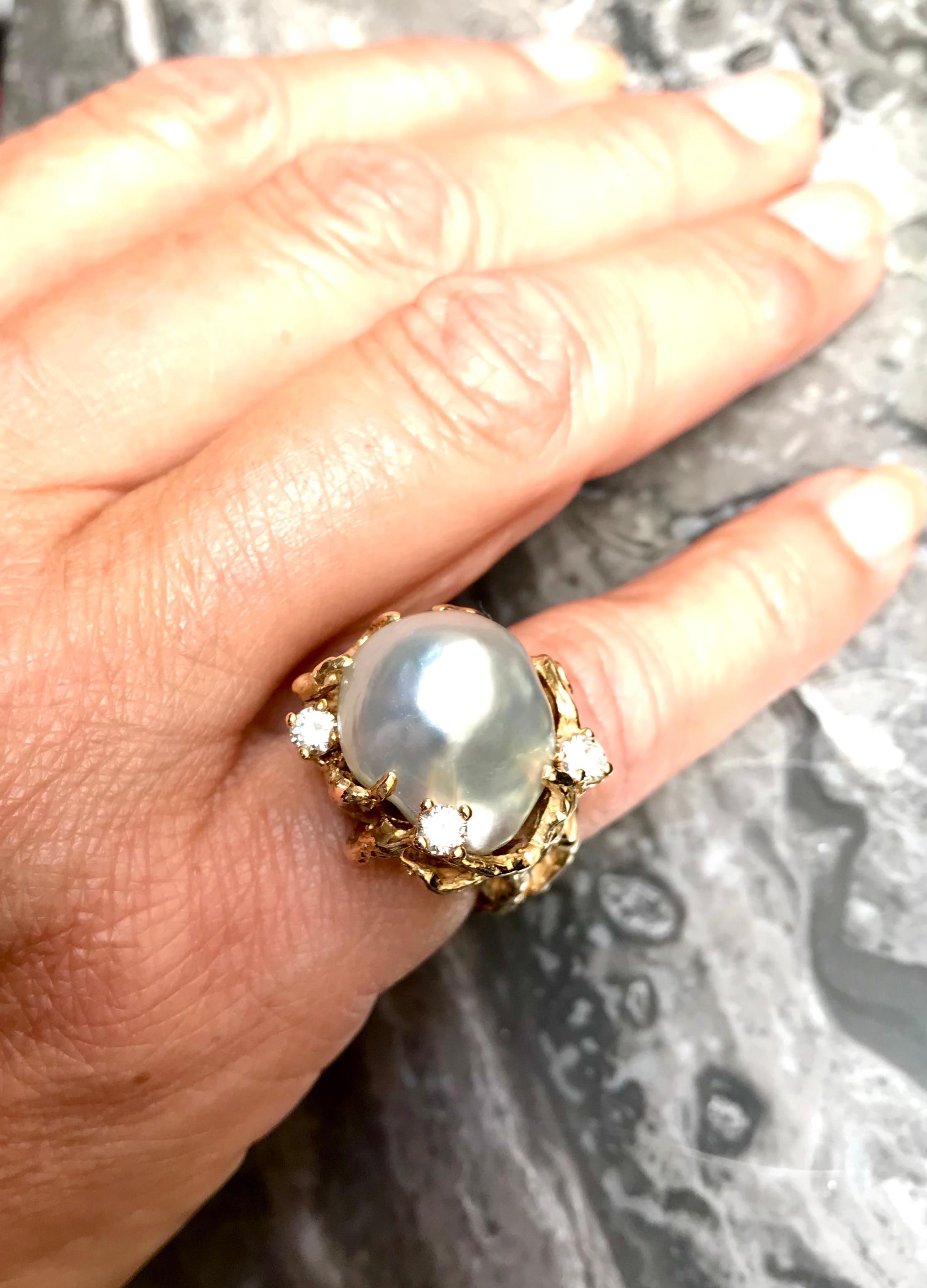 1960s Arthur King South Sea Pearl, Diamond and Gold Cocktail Ring For Sale 2