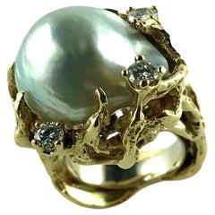 1960s Arthur King South Sea Pearl, Diamond and Gold Cocktail Ring