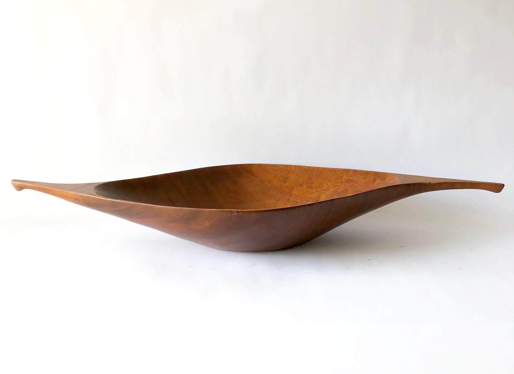 Mid-Century Modern 1960s Arthur Umanoff for Raymor Haitian Wood Handled Bowl For Sale