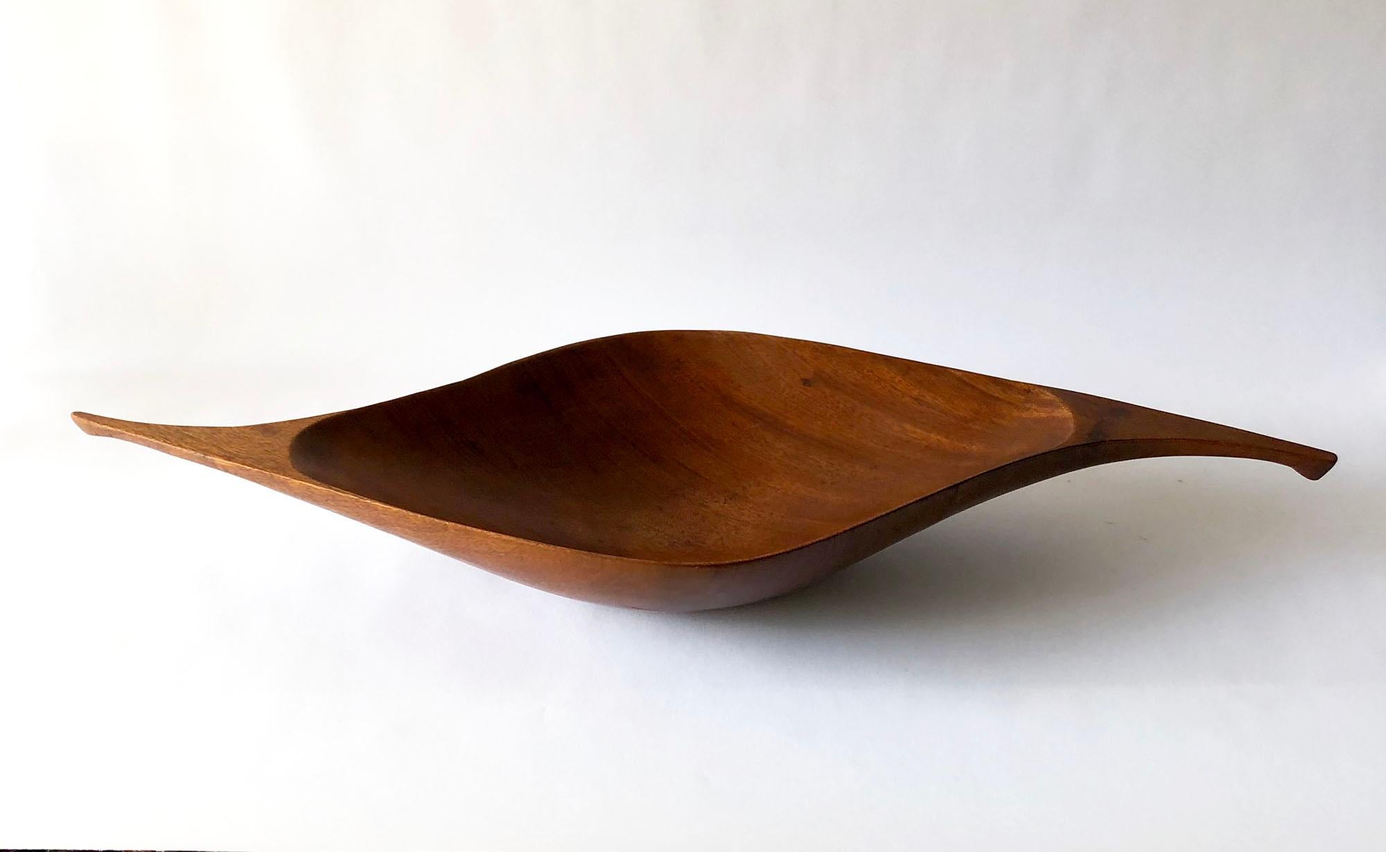 American 1960s Arthur Umanoff for Raymor Haitian Wood Handled Bowl For Sale