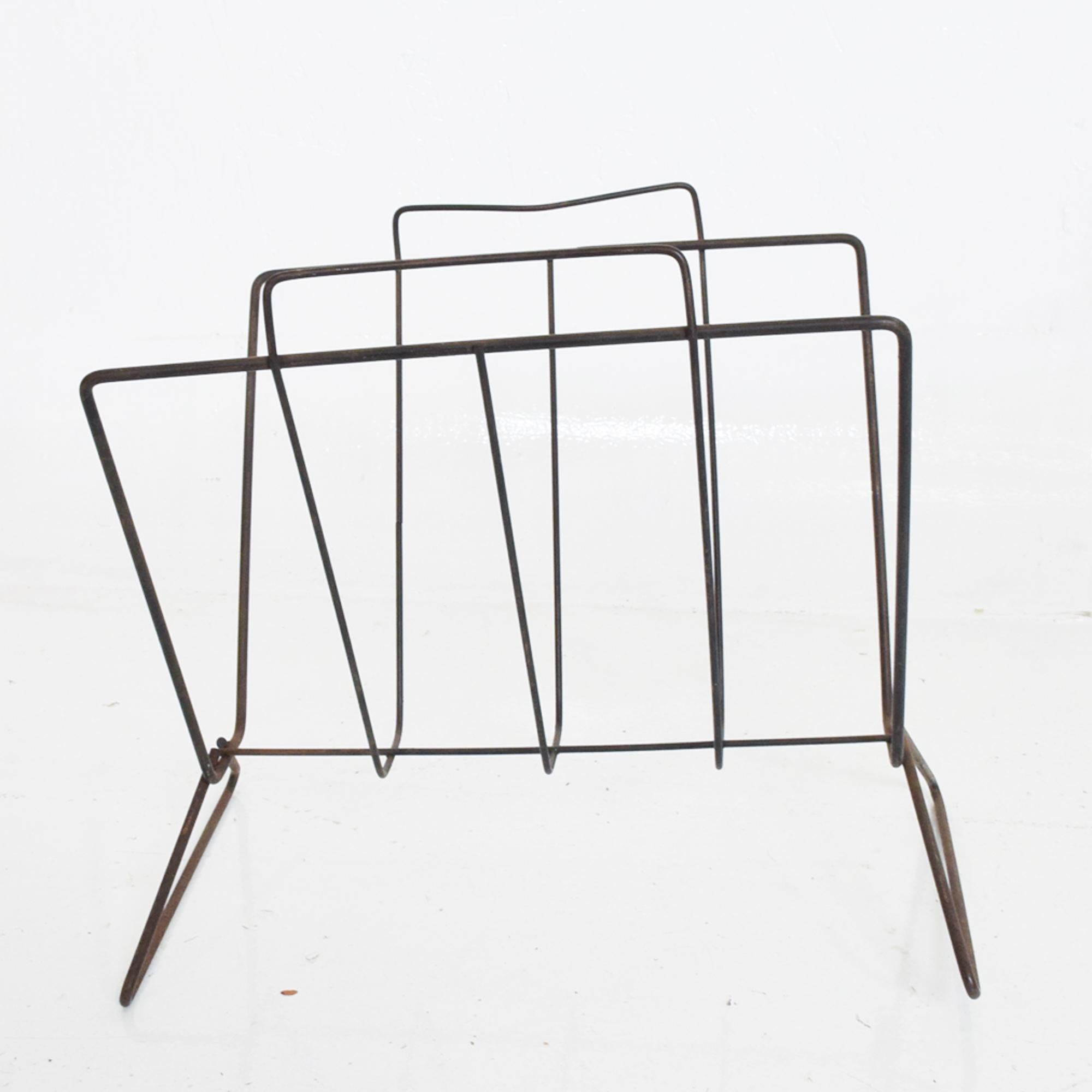 Mid-Century Modern 1960s Arthur Umanoff Style Snazzy Sculptural Iron Black Metal Magazine Rack