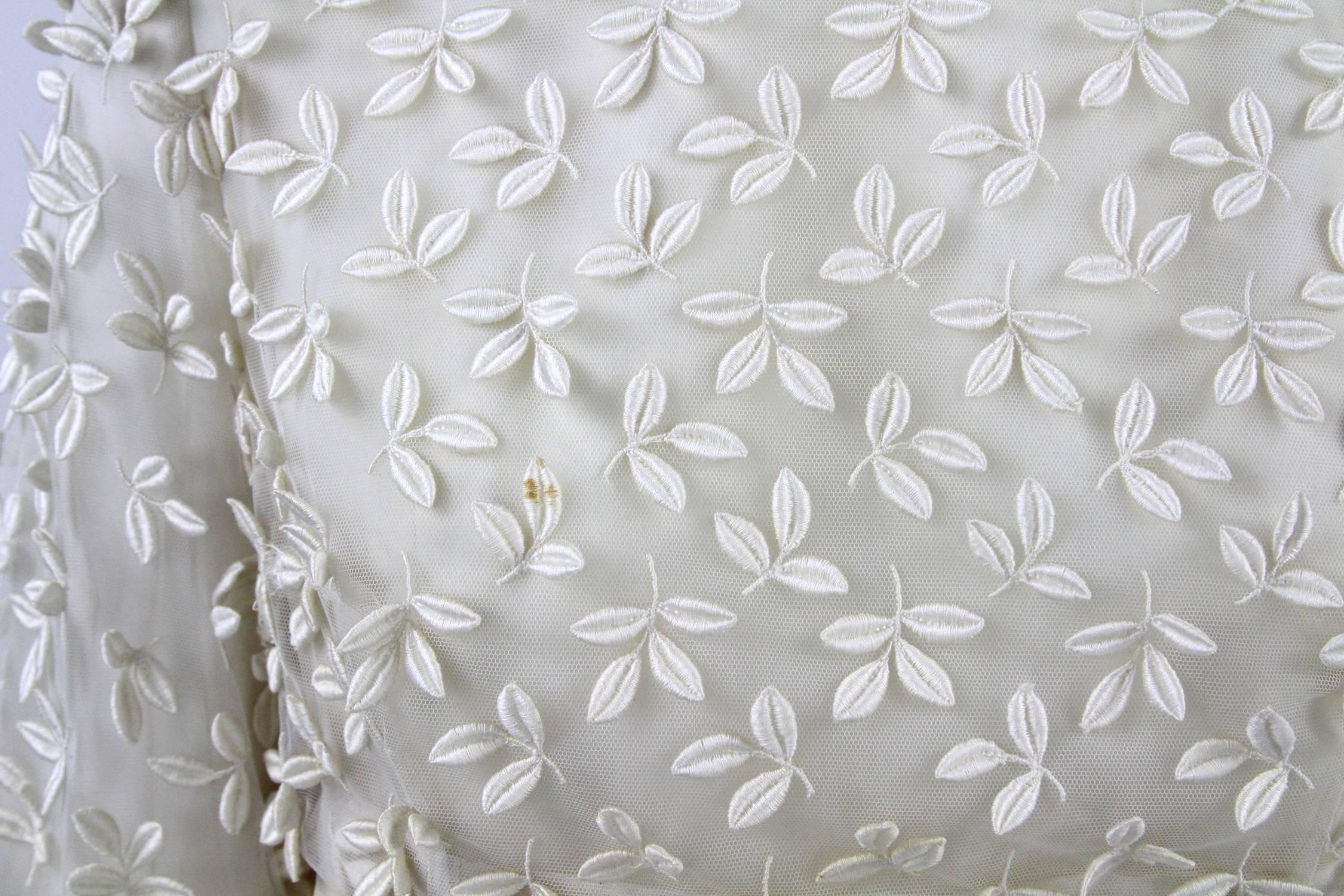 1960s Artisanal Off- White Wedding Gown 1