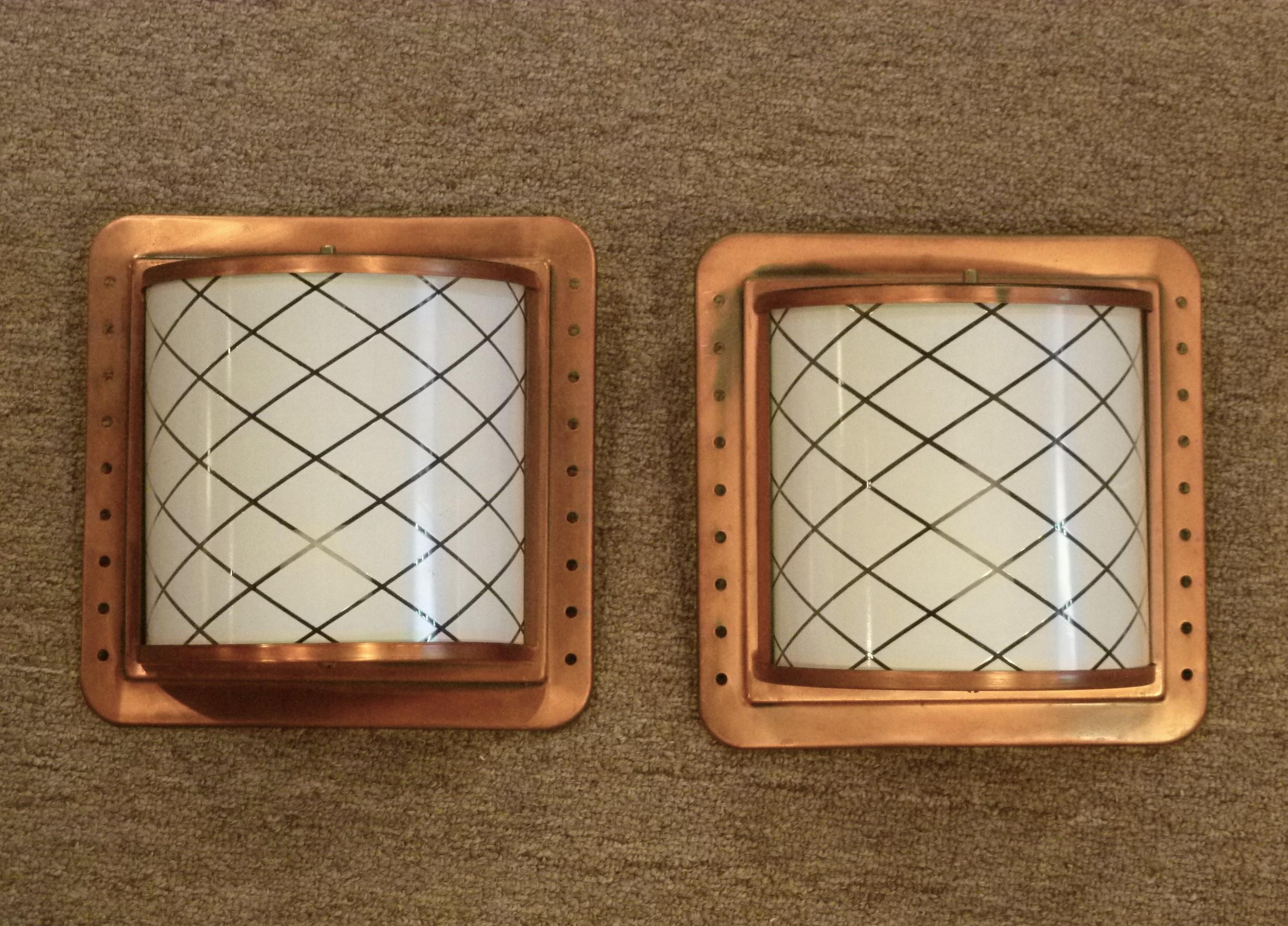 1960s Arts & Crafts Style Pair of Copper Wall Lights with Glass Diffusers 2