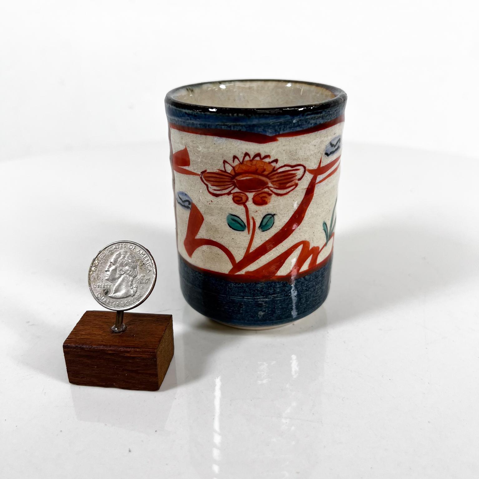 Mid-Century Modern 1960s Asian Art Pottery Decorative Oriental Modern Flower Cup For Sale