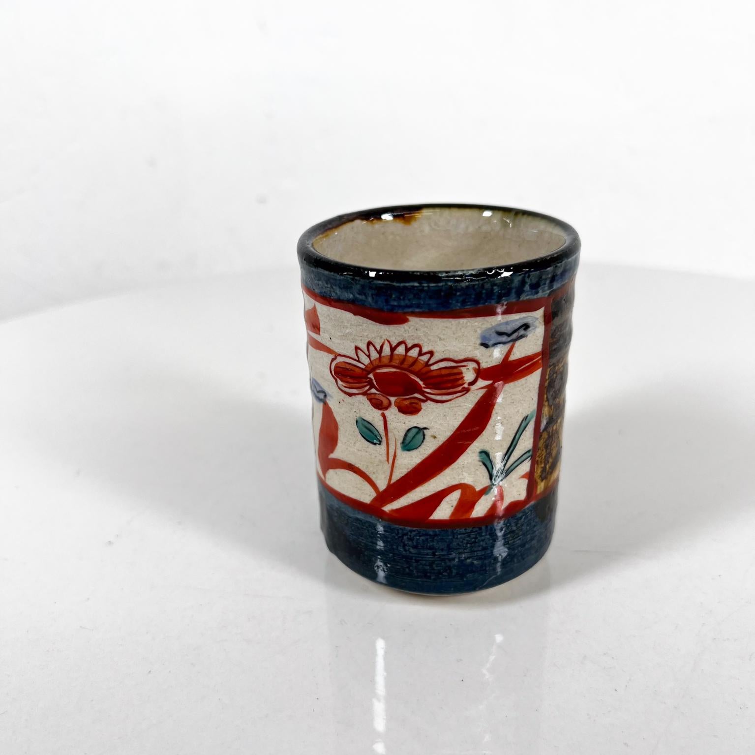 1960s Asian Art Pottery Decorative Oriental Modern Flower Cup For Sale 2