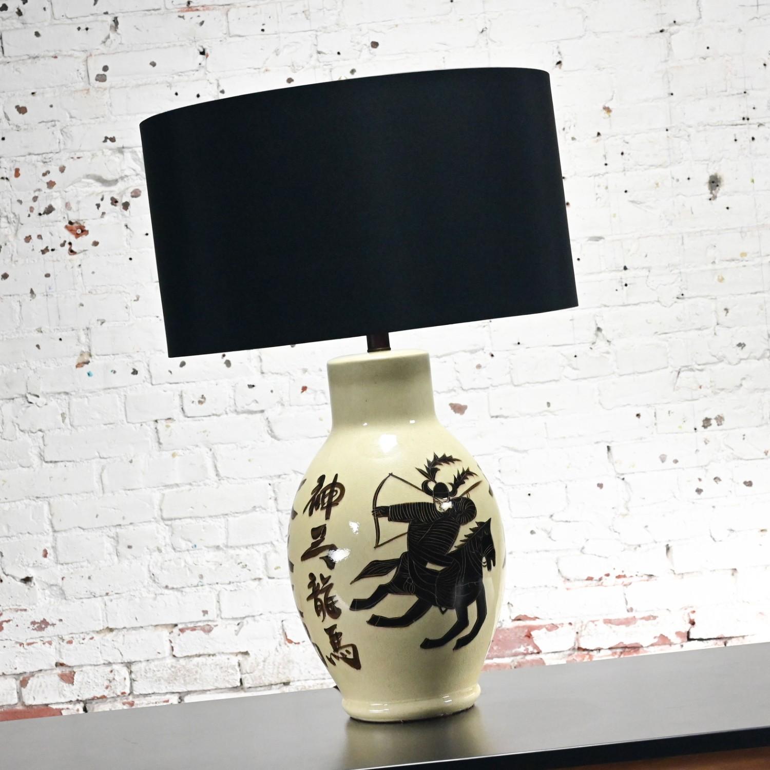 1960’s Asian Chinoiserie Style Large Scale Ceramic Table Lamp w/Painted Warrior For Sale 8