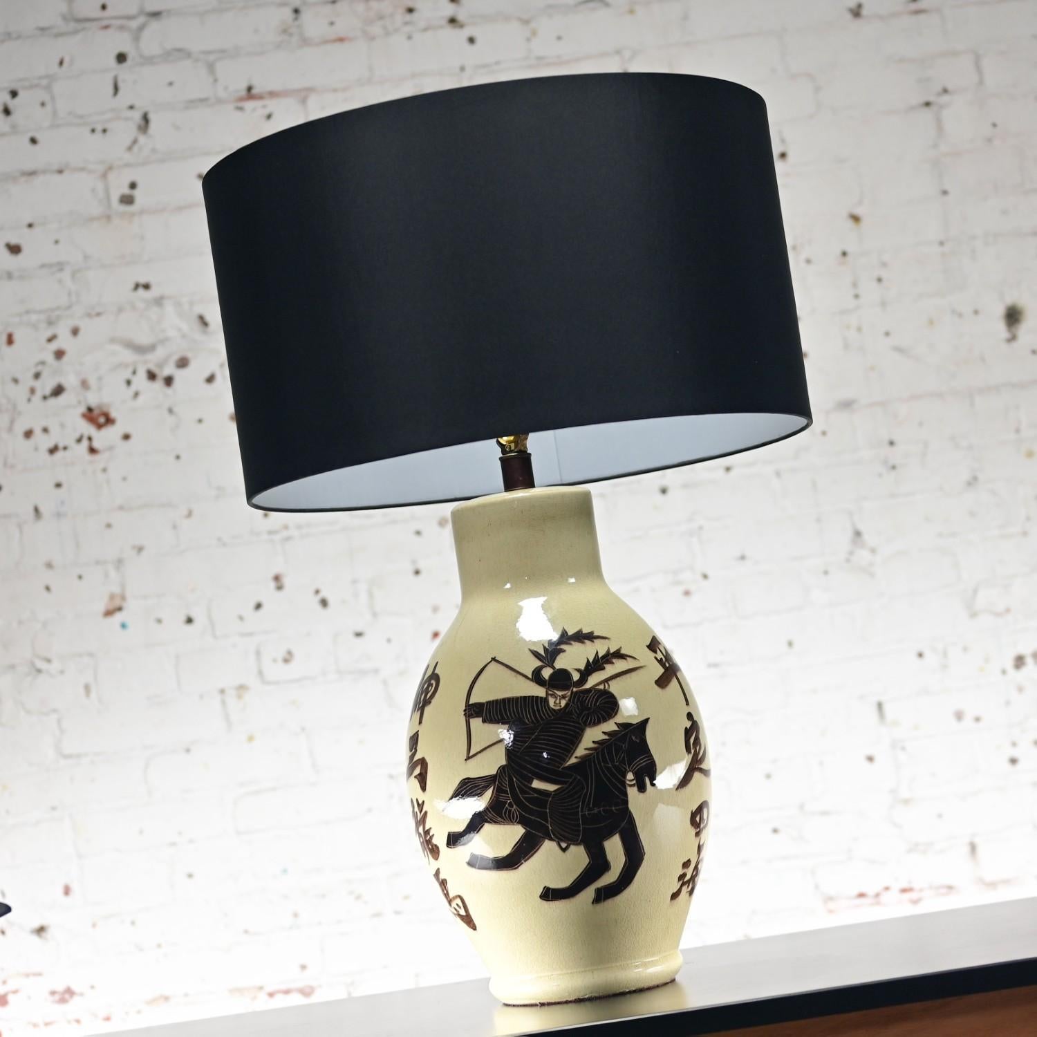 1960’s Asian Chinoiserie Style Large Scale Ceramic Table Lamp w/Painted Warrior For Sale 3