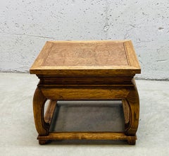 Table d'appoint de style asiatique des années 1960 par Baker Furniture