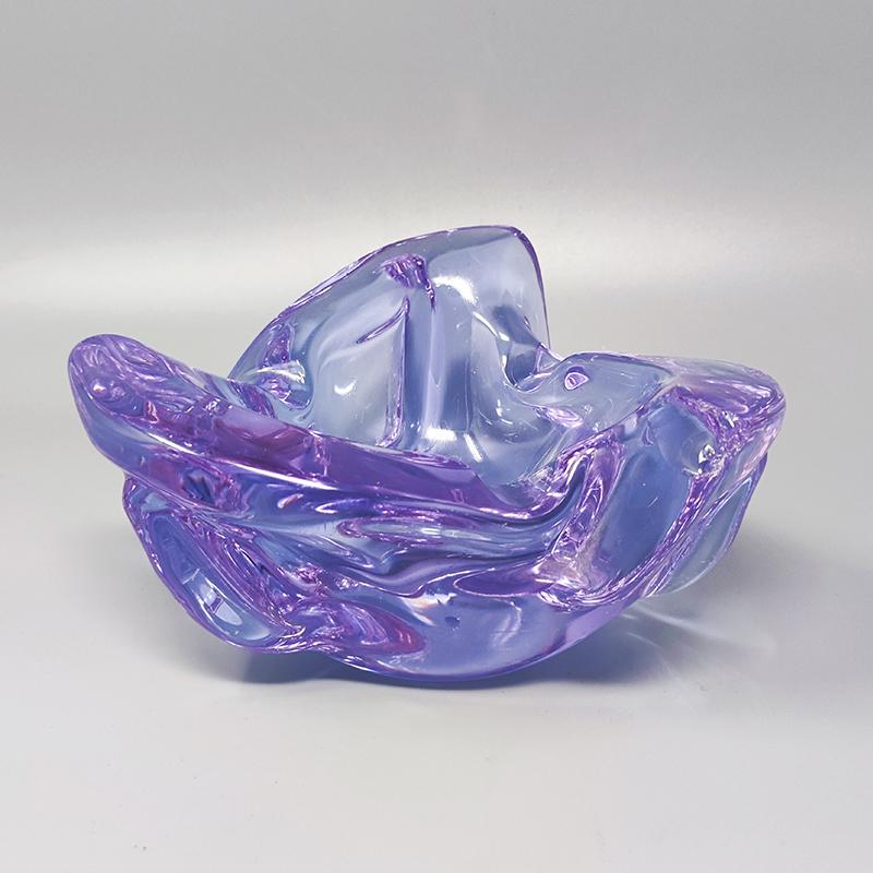 1960s Astonishing big purple ashtray or catch-all By Ca dei Vetrai in Murano glass. 
The item is in excellent condition.
Dimension:
diameter 6,69