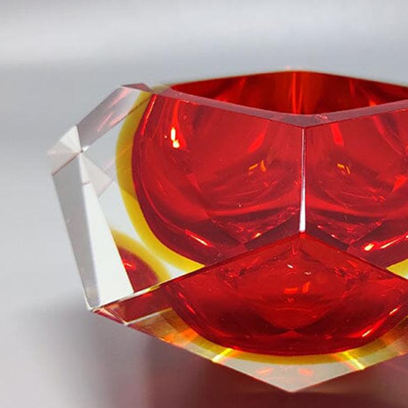 Mid-20th Century 1960s Astonishing Murano Large Ashtray or Catch-All By Flavio Poli for Seguso.
