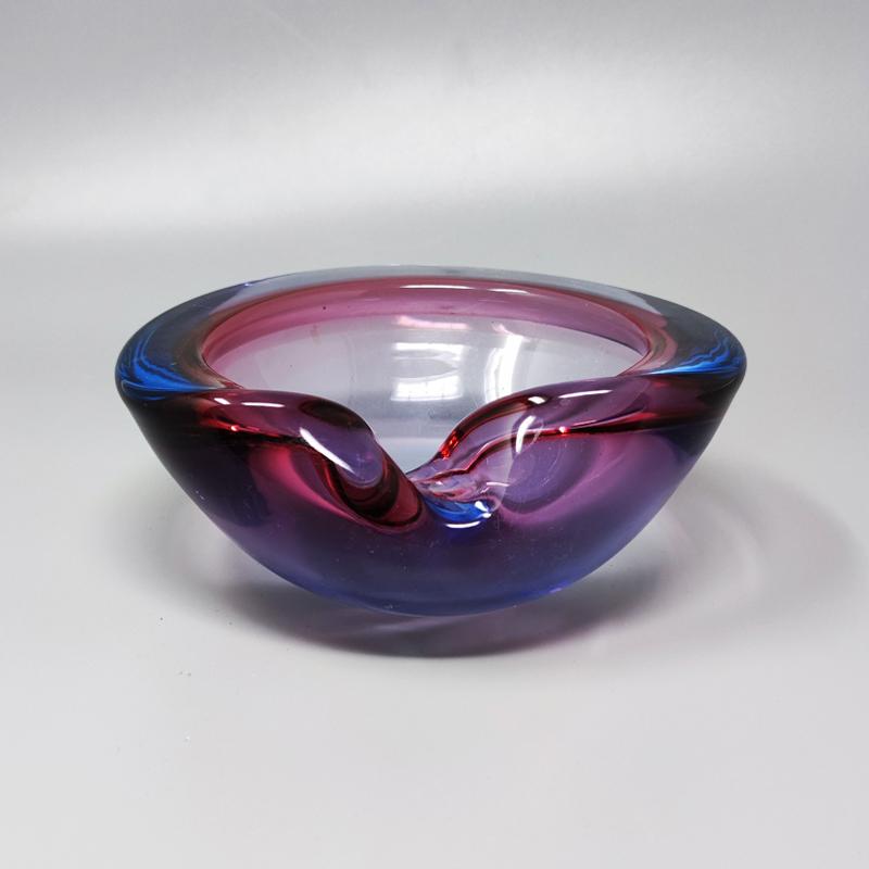 1960s Astonishing Blue and Pink Ashtray/Vide Poche By Flavio Poli for Seguso In Excellent Condition For Sale In Milano, IT