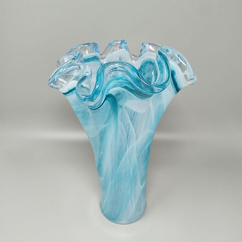 1960er Jahre Erstaunliche blaue Vase von Ca Dei Vetrai. Hergestellt in Italien (Moderne der Mitte des Jahrhunderts) im Angebot