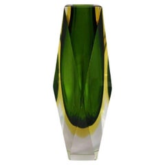 Étonnant vase vert des années 1960 par Flavio Poli pour Seguso, fabriqué en Italie