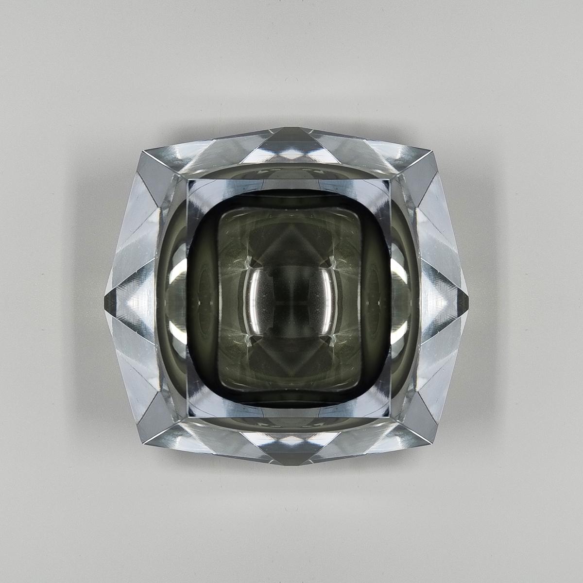 Italian 1960s Astonishing Large Grey Ashtray or Catch-All By Flavio Poli for Seguso For Sale