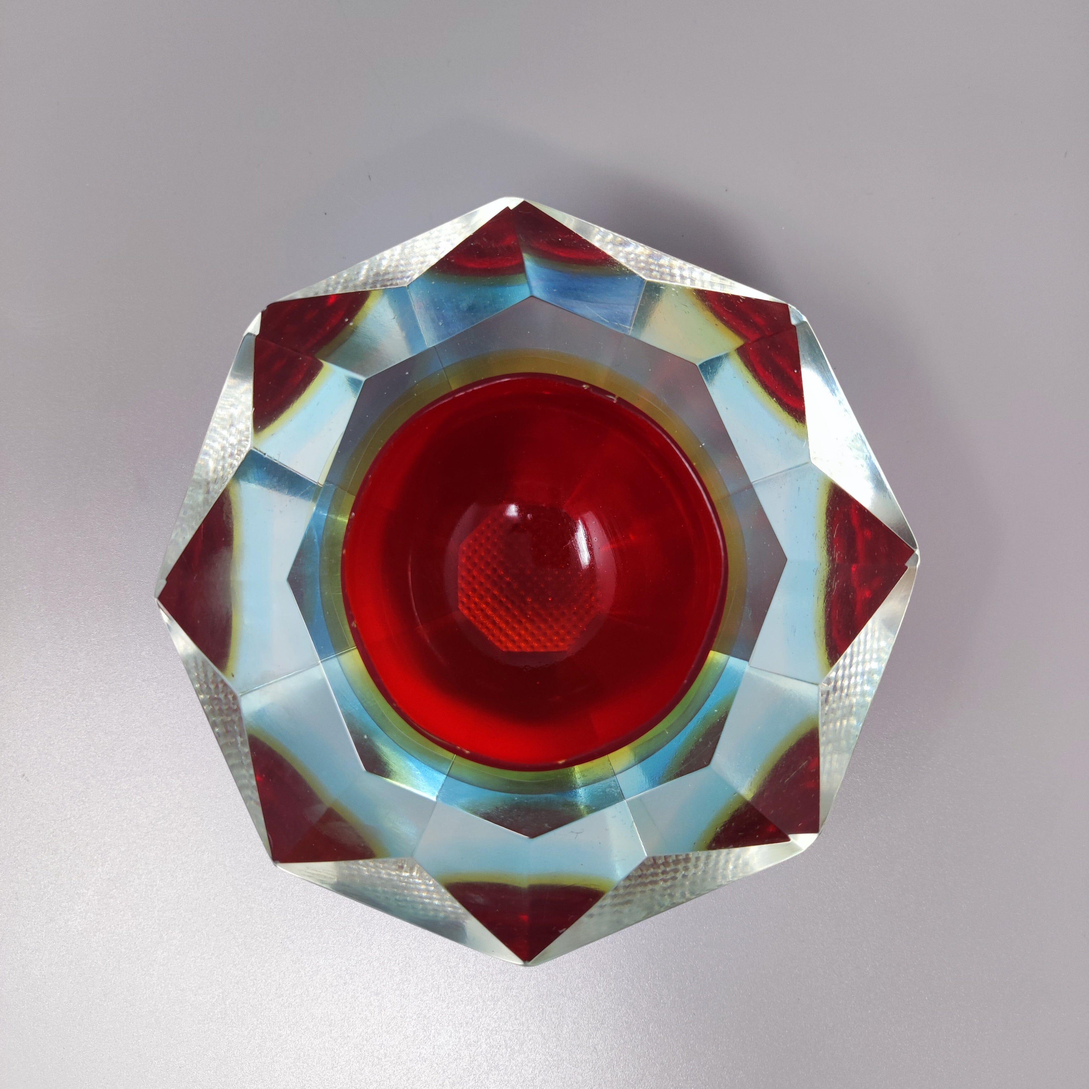 Italian 1960s Astonishing Large Murano  Ashtray or Catch-All By Flavio Poli for Seguso For Sale