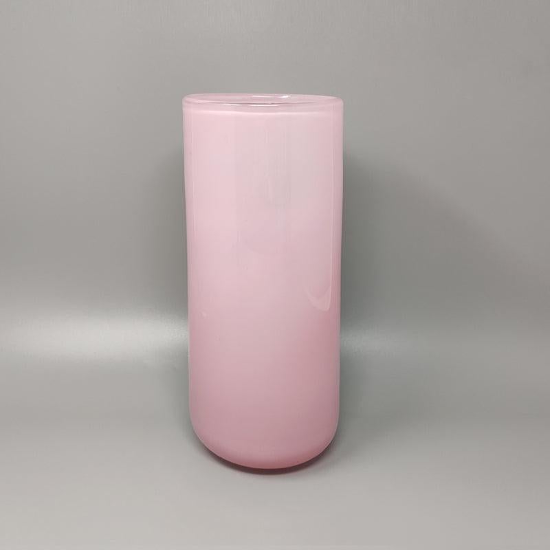 1960s Astonishing pink vase by Ca' Dei Vetrai in Murano glass. Made in Italy. The item is in excellent condition.
Dimensions:
diameter 4,72 x 11,81 height inches
diameter 12 cm x 30 height cm.
