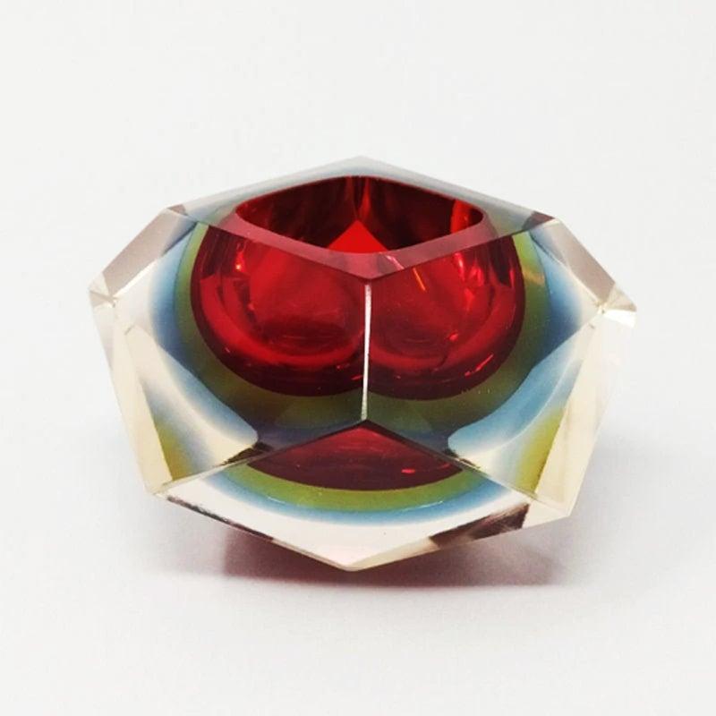 Astonishing red and blue ashtray or catchall by Flavio Poli in Murano Glass. Made in Italy. It's a sculpture
The item is in very good condition.
Dimensions:
Diameter 5,11