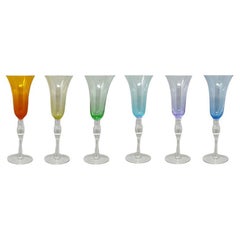 Étonnant ensemble de six verres de Murano des années 1960. Fabriqué en Italie