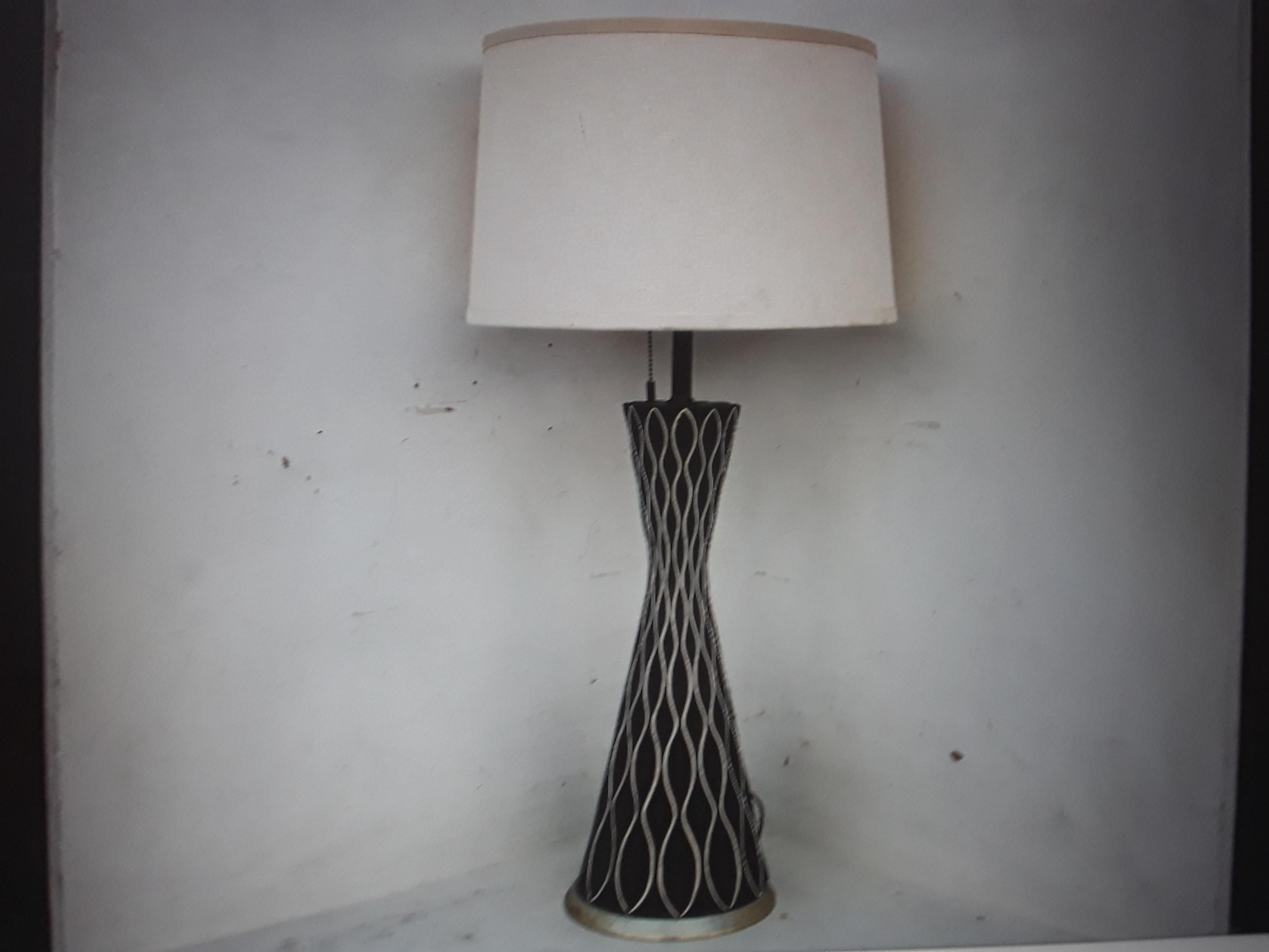 1960 Atomic Age Mid Century Modern Futuristic 3 Light Table Lamp en vente 4