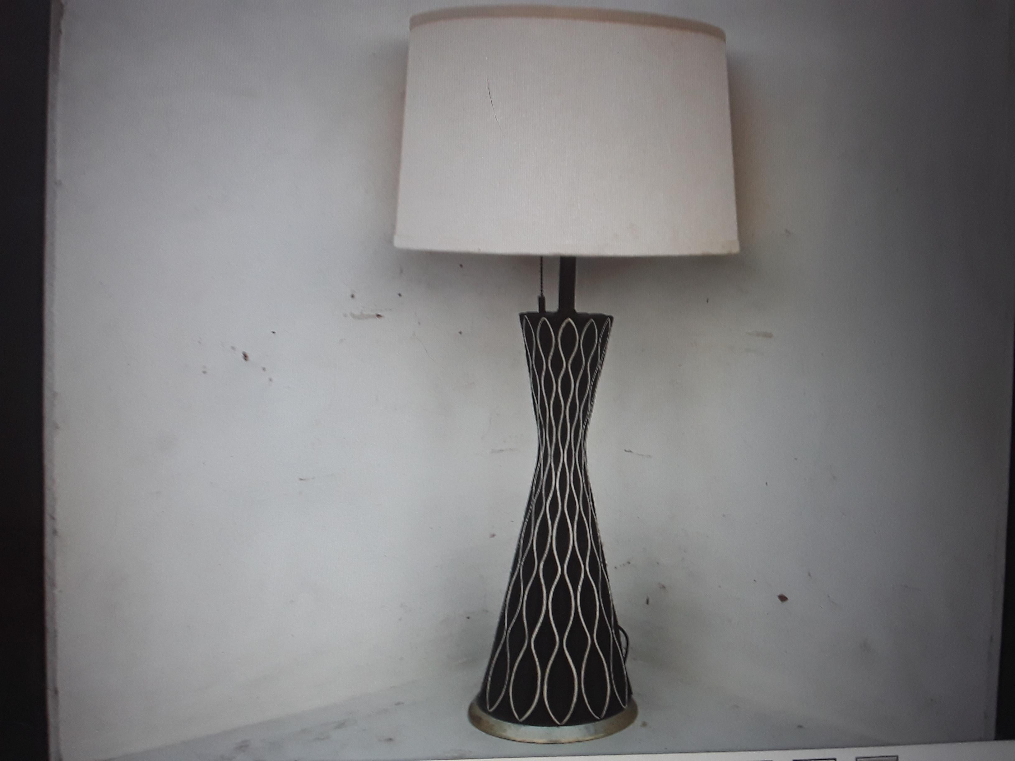 American 1960's Atomic Age Mid Century Modern Futuristic 3 Light Table Lamp For Sale