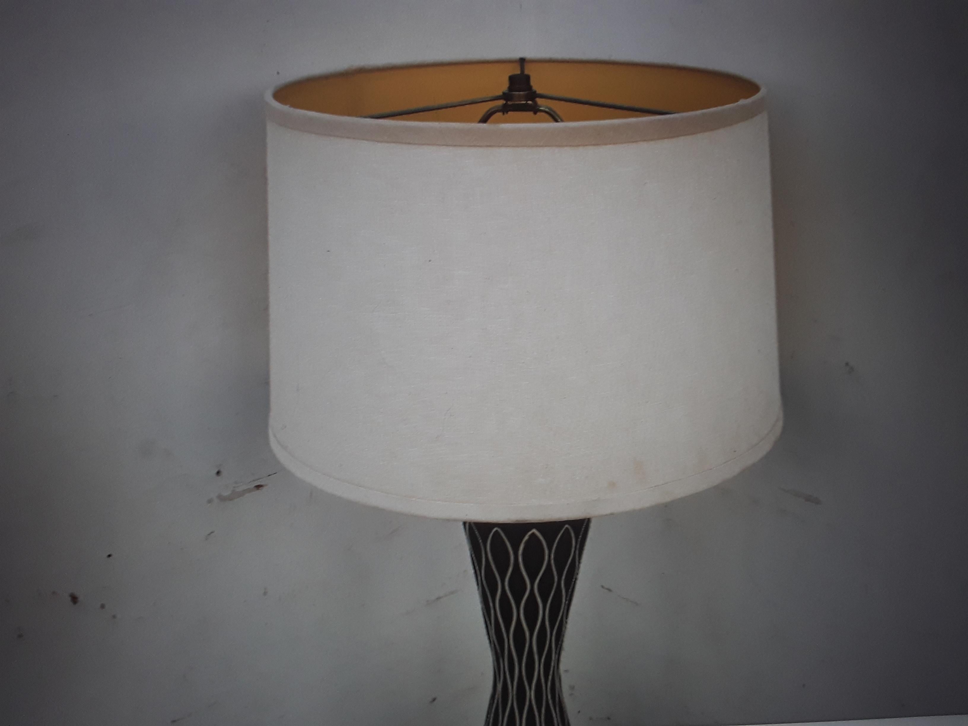 Céramique 1960 Atomic Age Mid Century Modern Futuristic 3 Light Table Lamp en vente