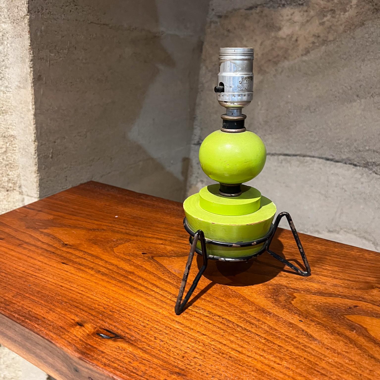 American 1960s Atomic Lime Green Wood Table Lamp Tripod Iron Base For Sale