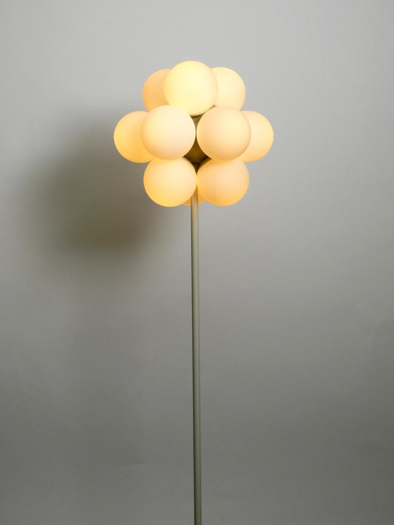 1960s Atomic Space Age Kaiser Metal Floor Lamp With 12 Glass Unused