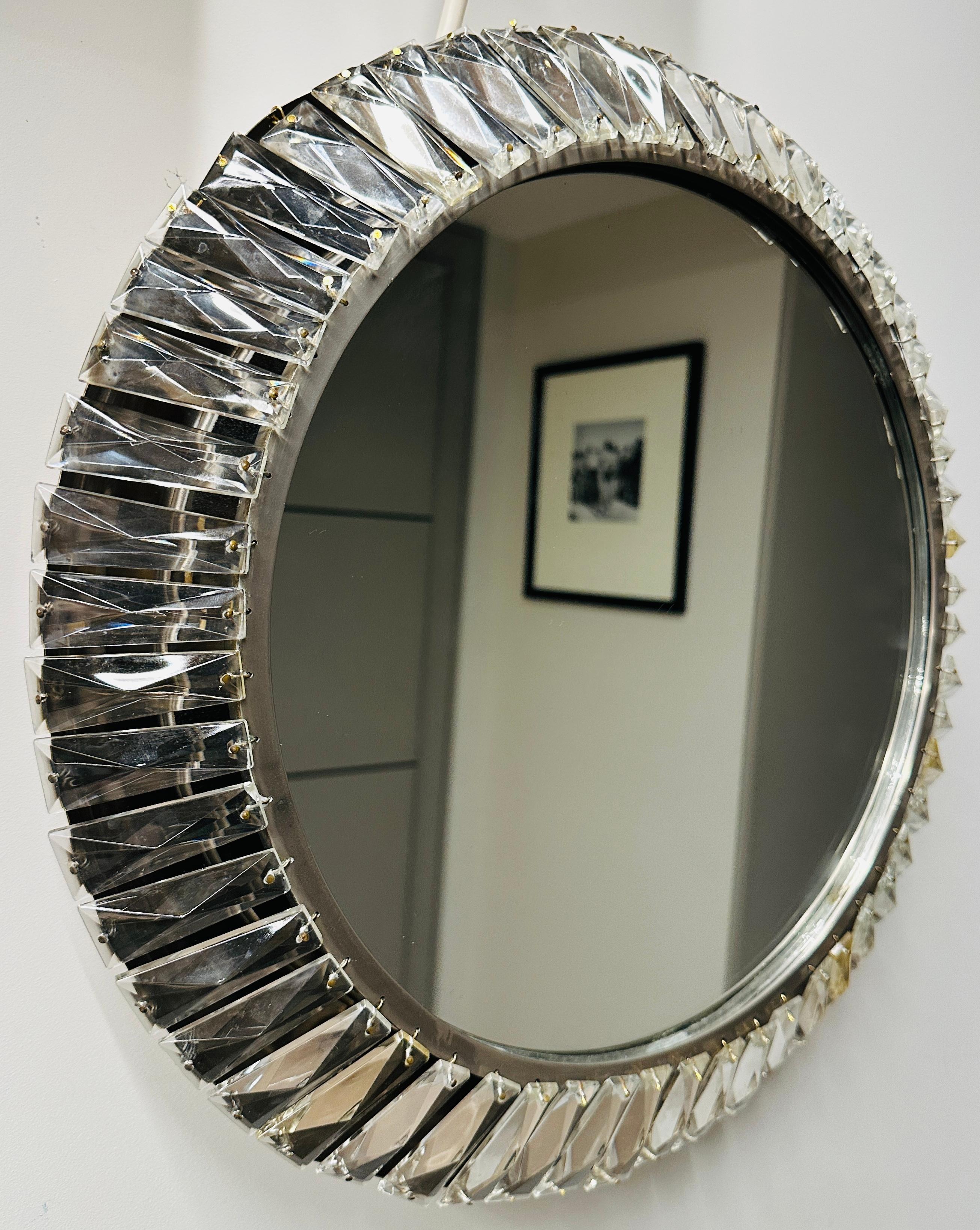 1960s Austrian Bakalowits & Söhne illuminated Faceted Crystal & Chrome Mirror For Sale 8