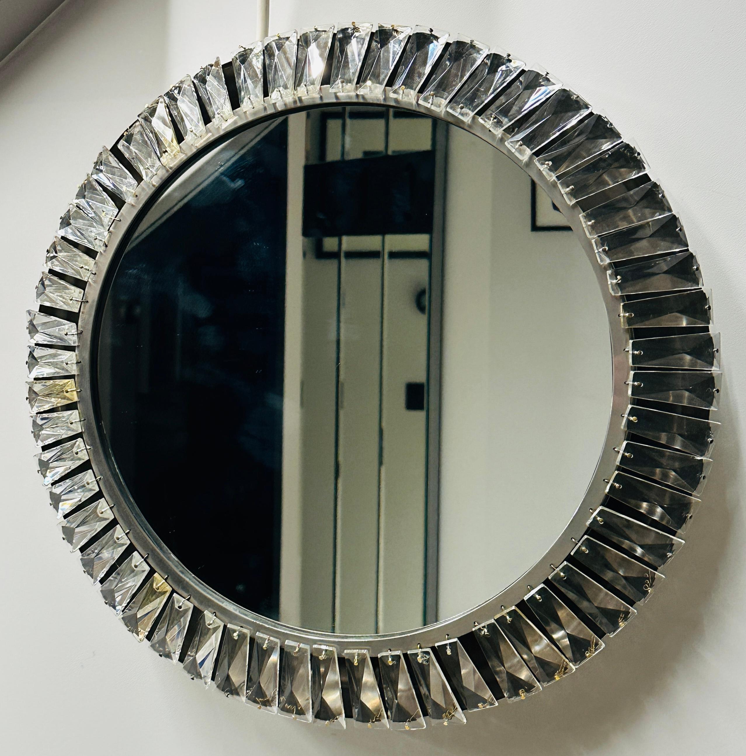 1960s Austrian Bakalowits & Söhne illuminated Faceted Crystal & Chrome Mirror For Sale 11
