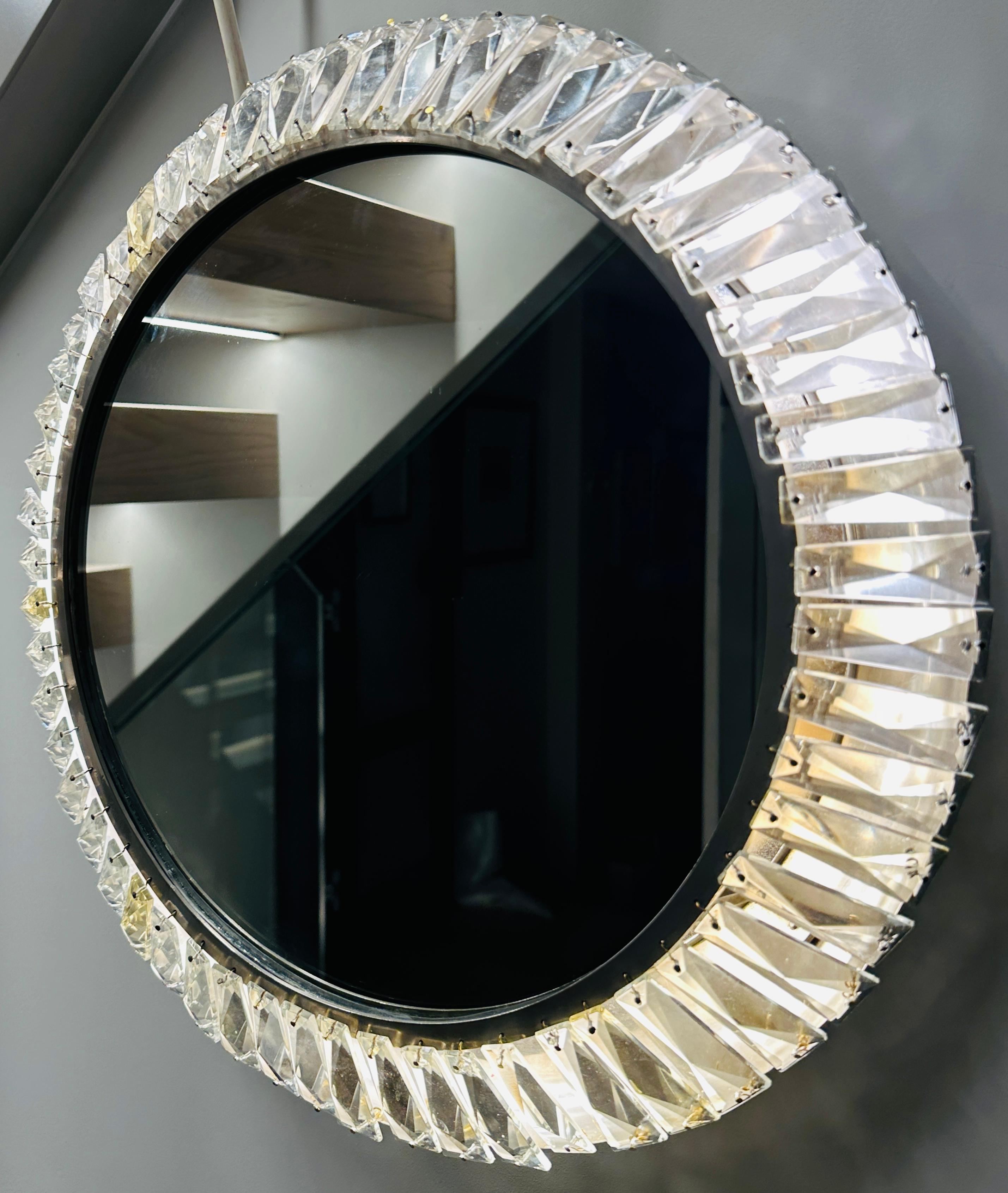1960s Austrian Bakalowits & Söhne illuminated Faceted Crystal & Chrome Mirror In Fair Condition For Sale In London, England
