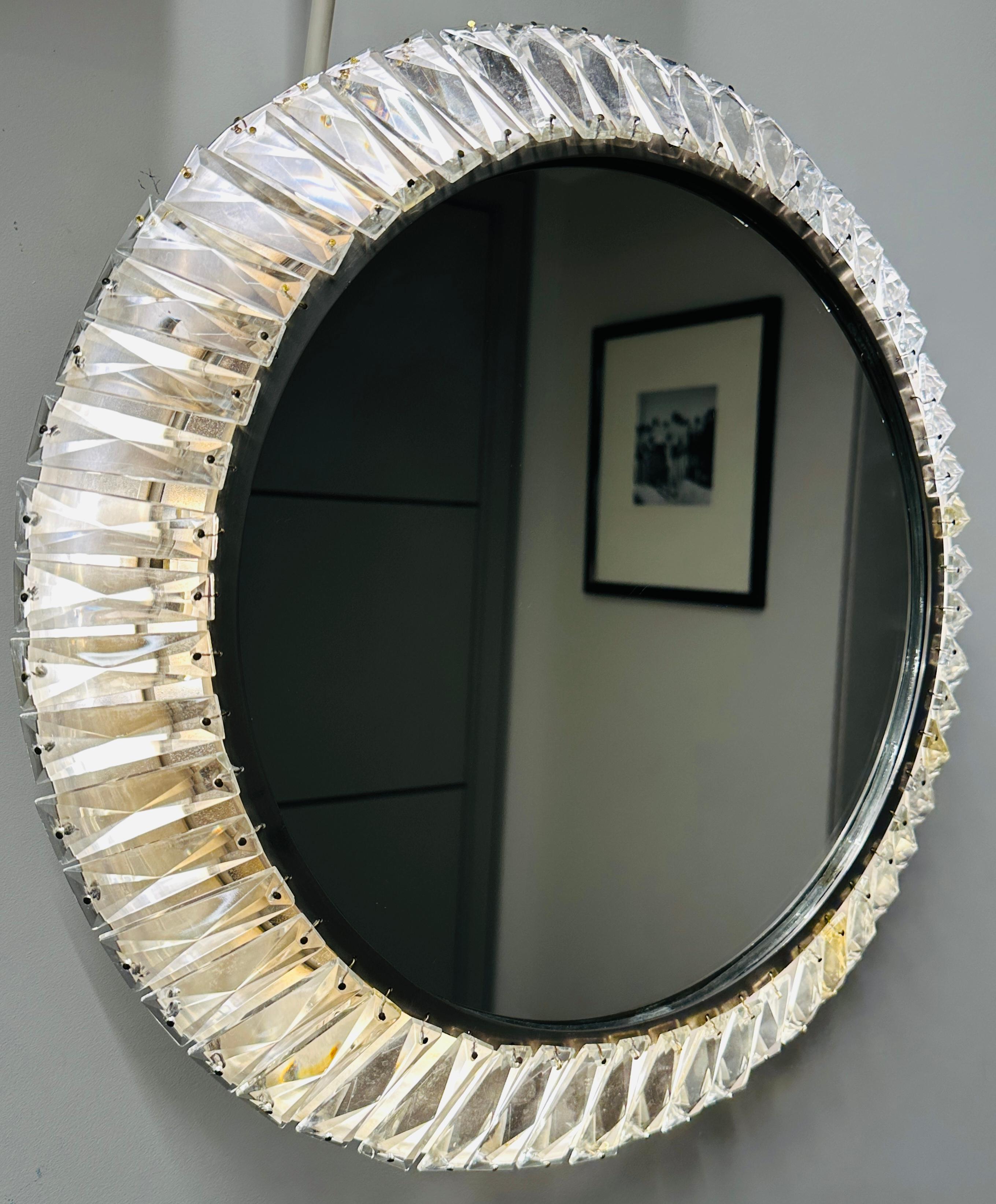 20th Century 1960s Austrian Bakalowits & Söhne illuminated Faceted Crystal & Chrome Mirror For Sale