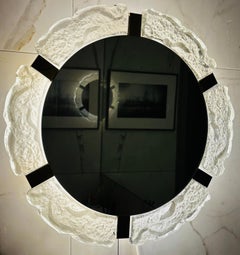 Miroir mural éclairé en cristal de Kalmar autrichien des années 1960, verre glacé et laiton vieilli