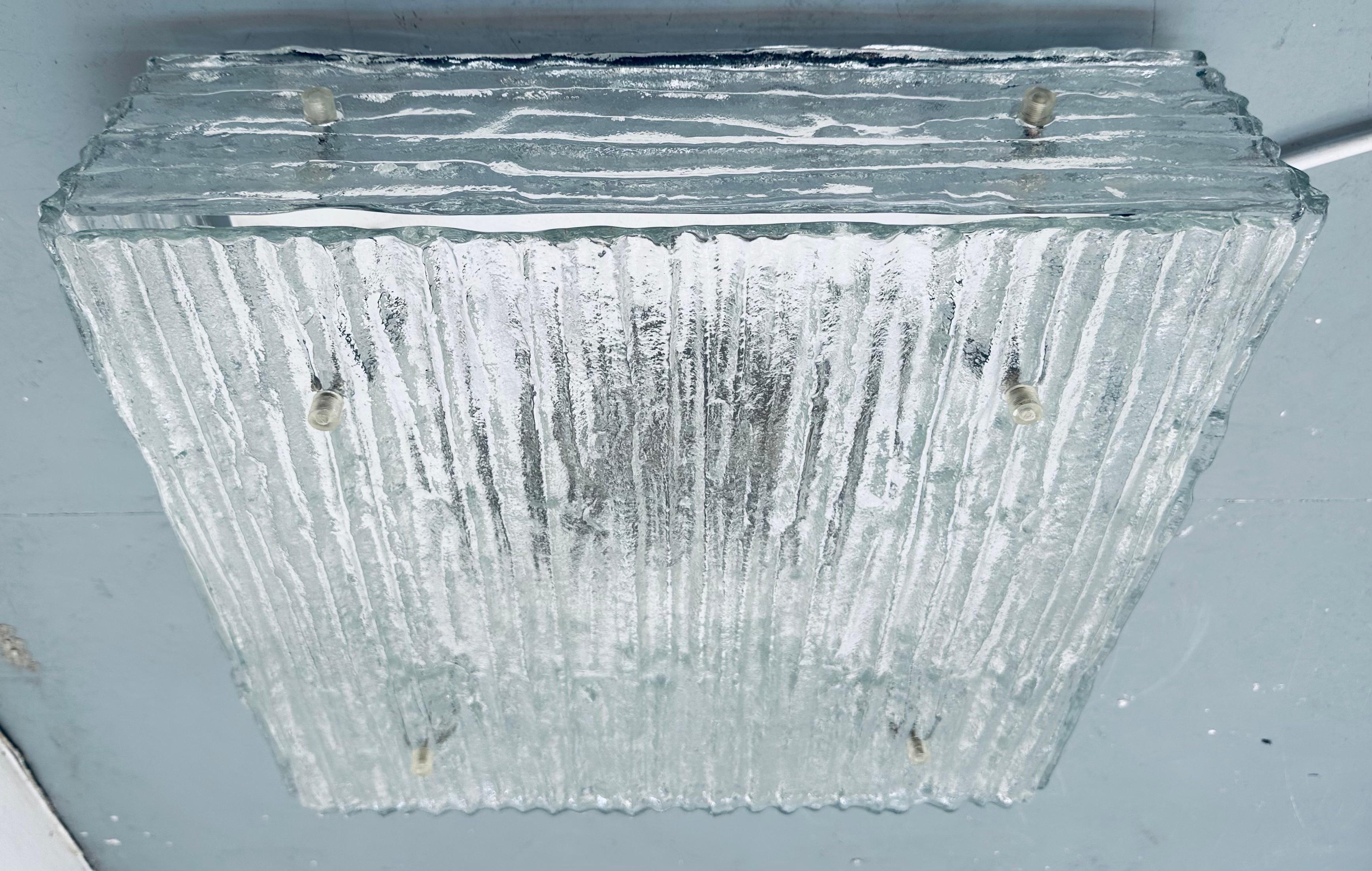1960s Austrian Kalmar Lighting Flush Mount Clear Rippled Glass Ceiling Light For Sale 7