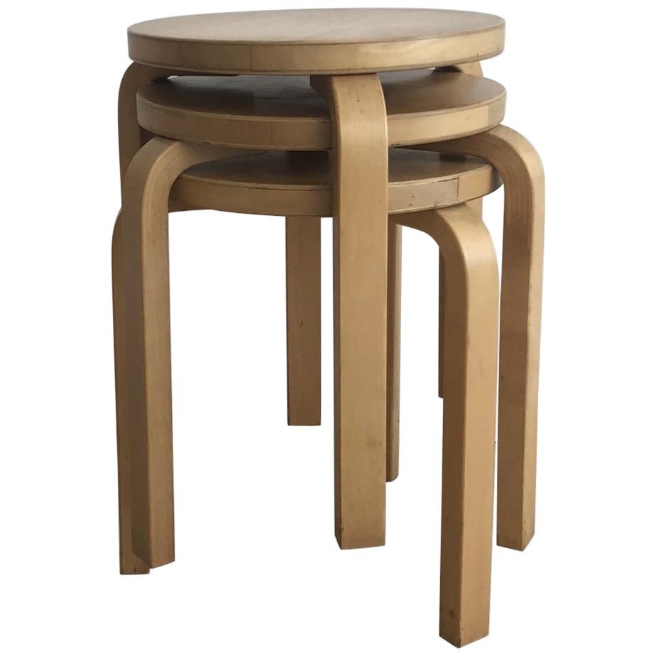 1960s Authentic Alvar Aalto Beech Three-Legged Stacking Stools, Set of Three