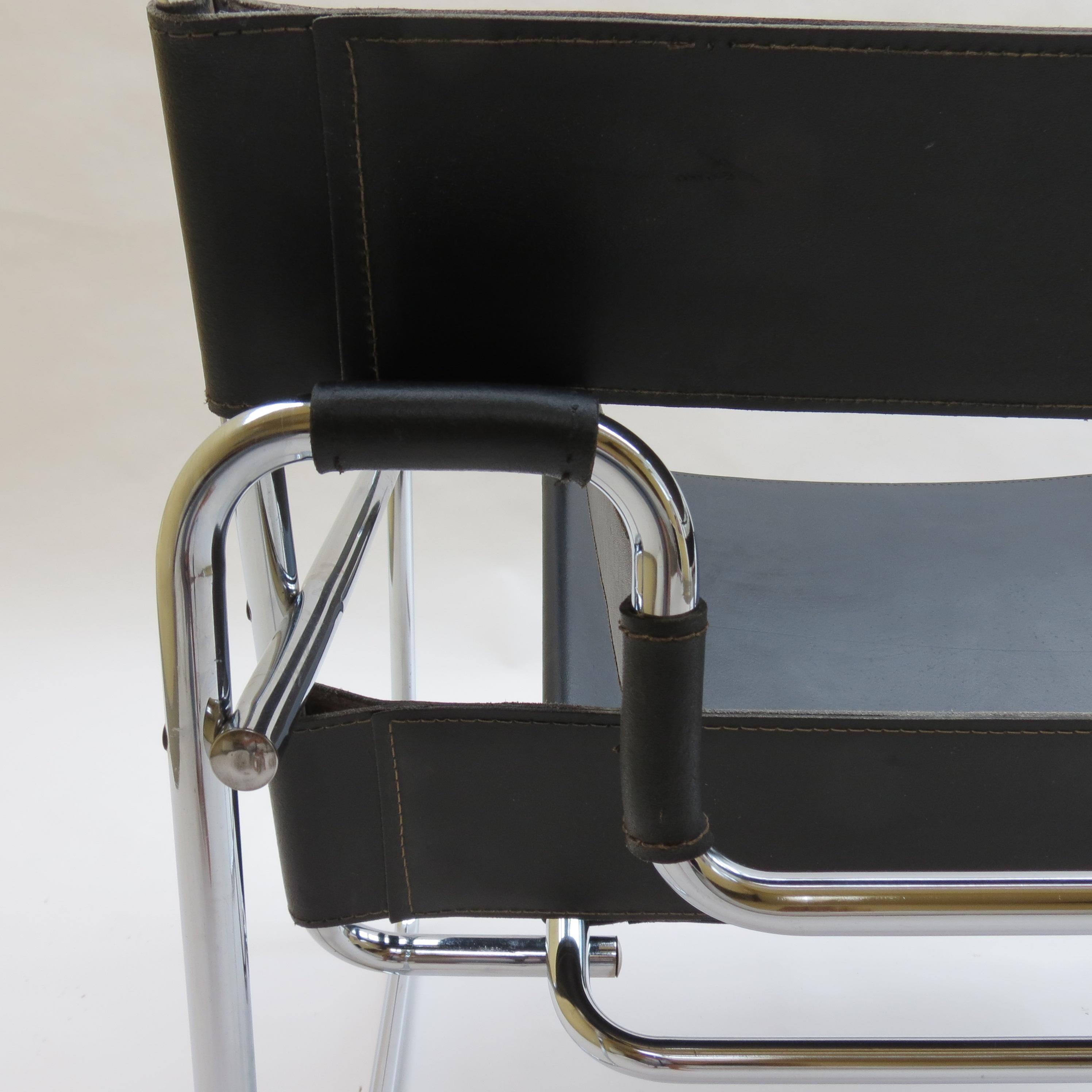 1960s B3 Wassily Chair Black Leather Marcel Breuer for Gavina, Italy, Bauhaus 3
