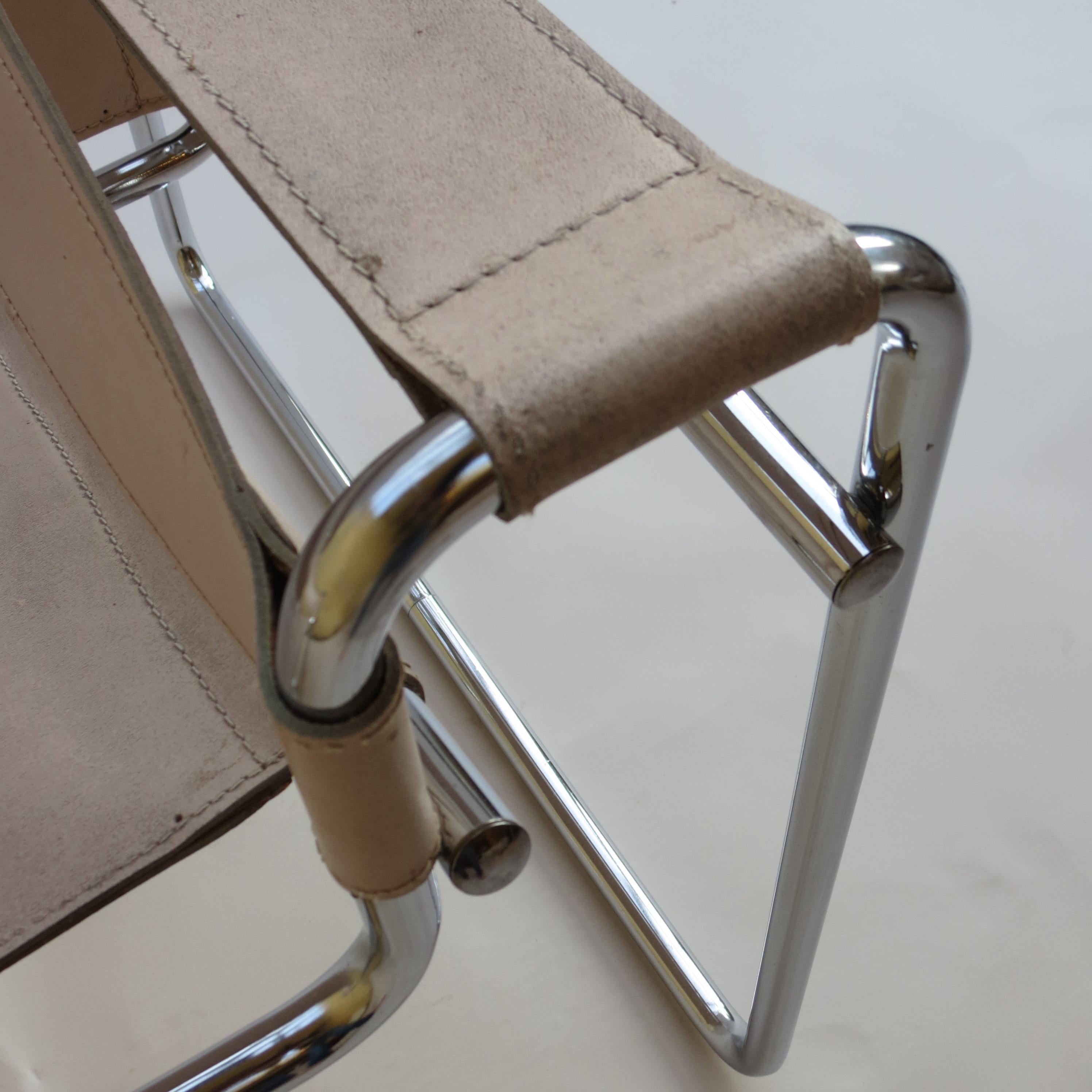 bauhaus wassily chair