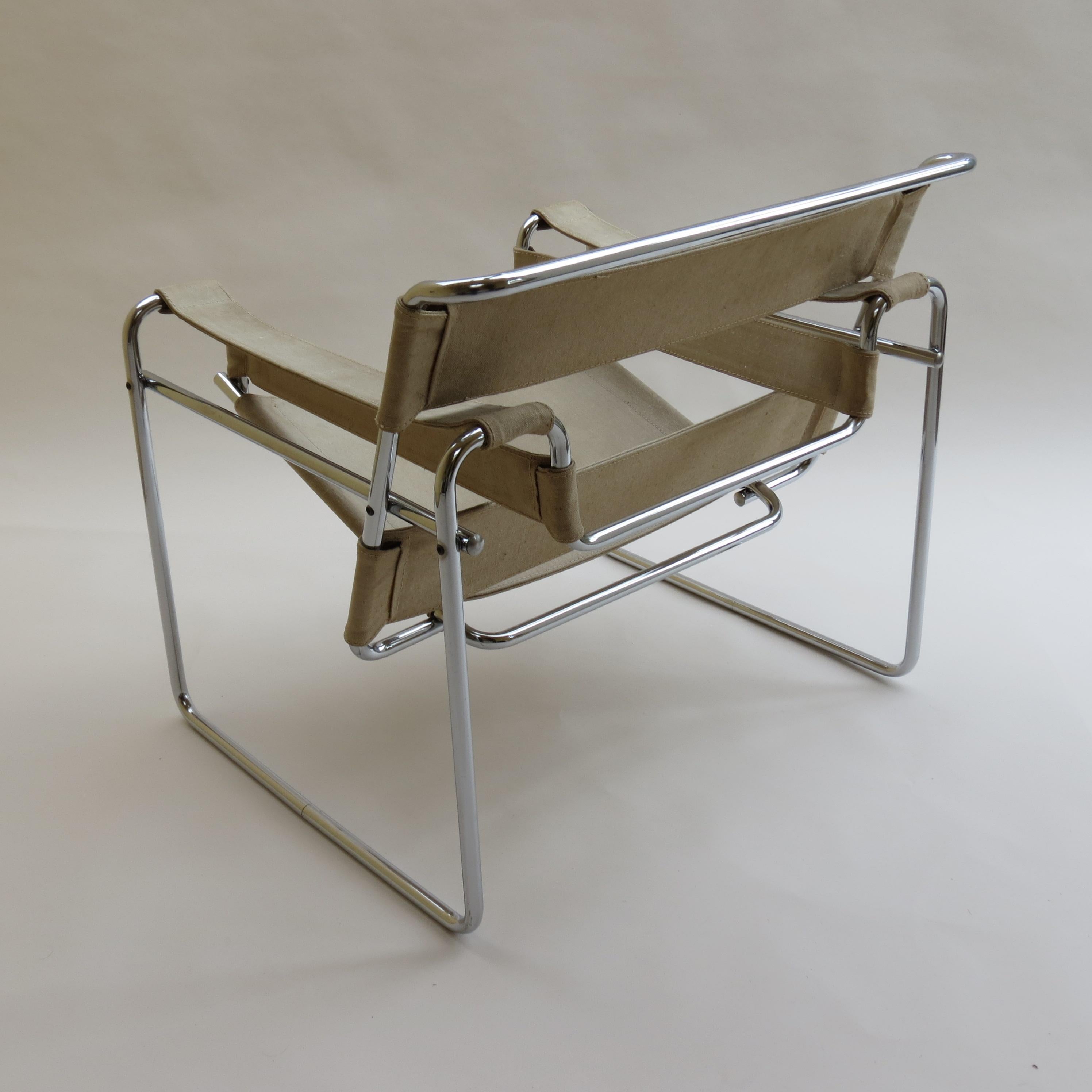 1960s B3 Wassily Chair in beige Canvas by Marcel Breuer for Gavina Bauhaus A 3