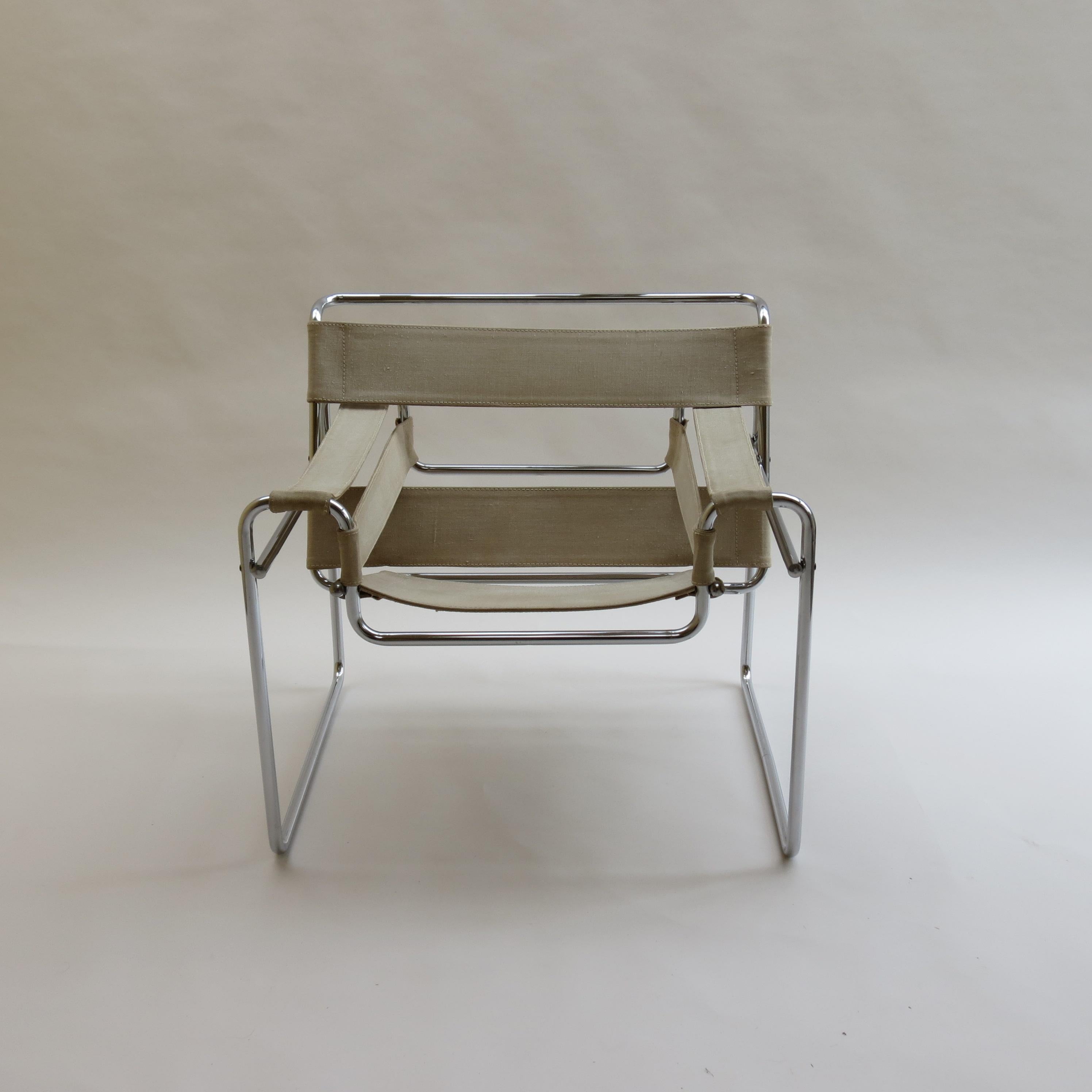 1960s B3 Wassily Chair in beige Canvas by Marcel Breuer for Gavina Bauhaus A 5