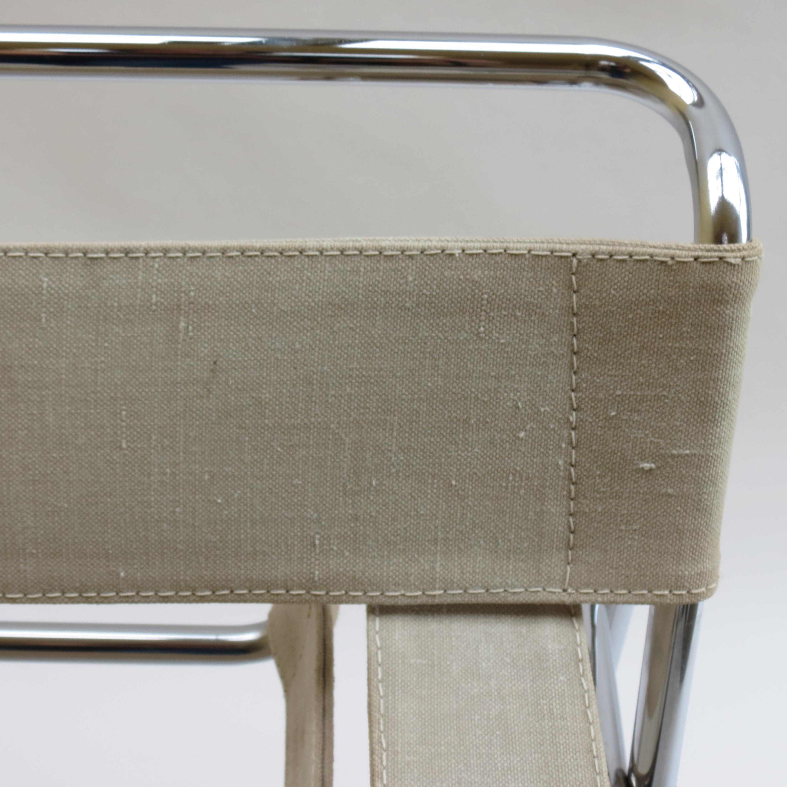 Italian 1960s B3 Wassily Chair in beige Canvas by Marcel Breuer for Gavina Bauhaus A