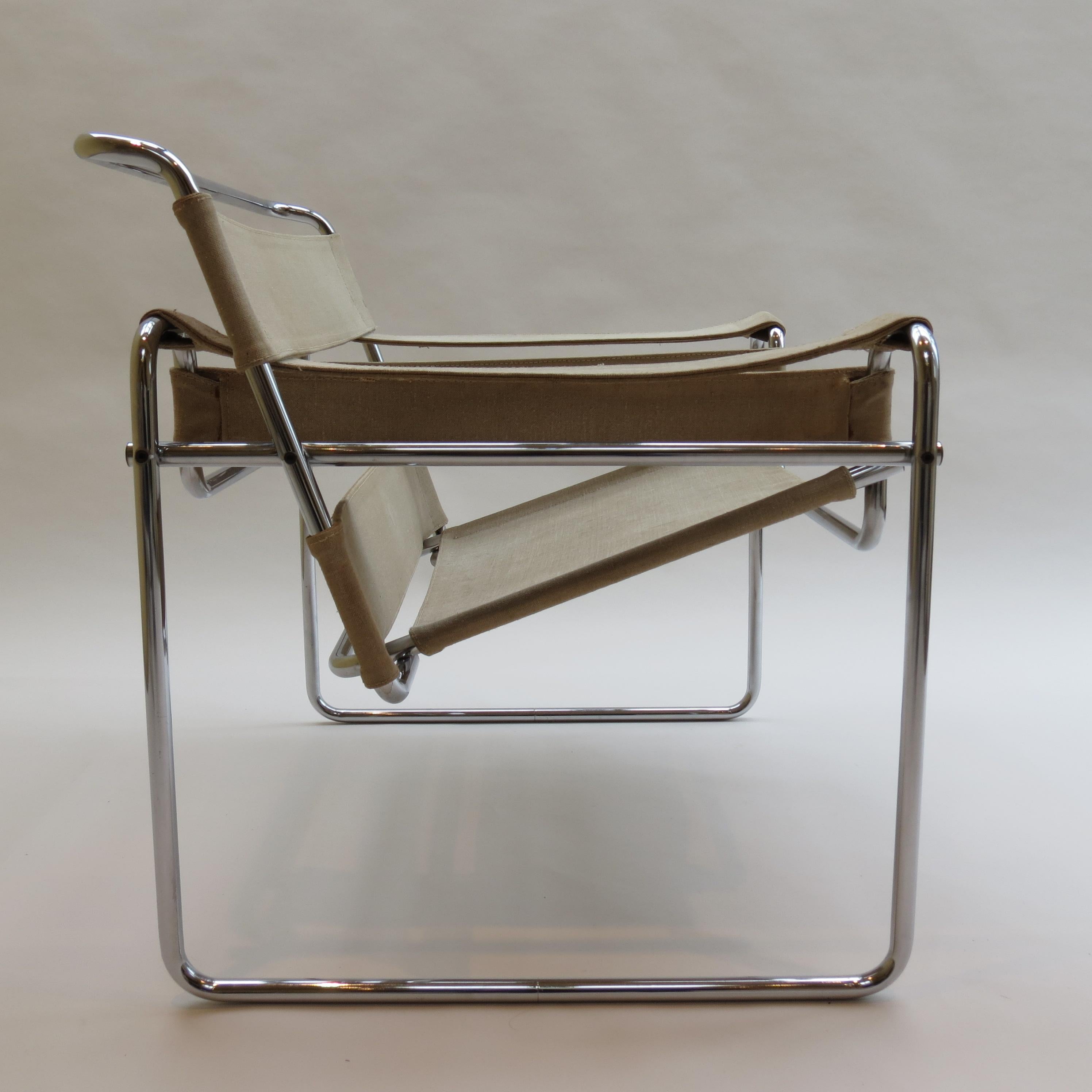 1960s B3 Wassily Chair in Beige Canvas by Marcel Breuer for Gavina Bauhaus B In Good Condition In Stow on the Wold, GB