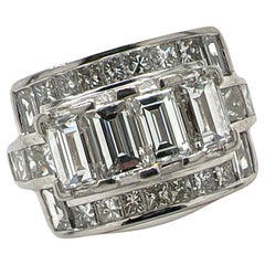 1960
s Baguette Round Brilliant Diamond Platinum Vintage Cocktail Ring